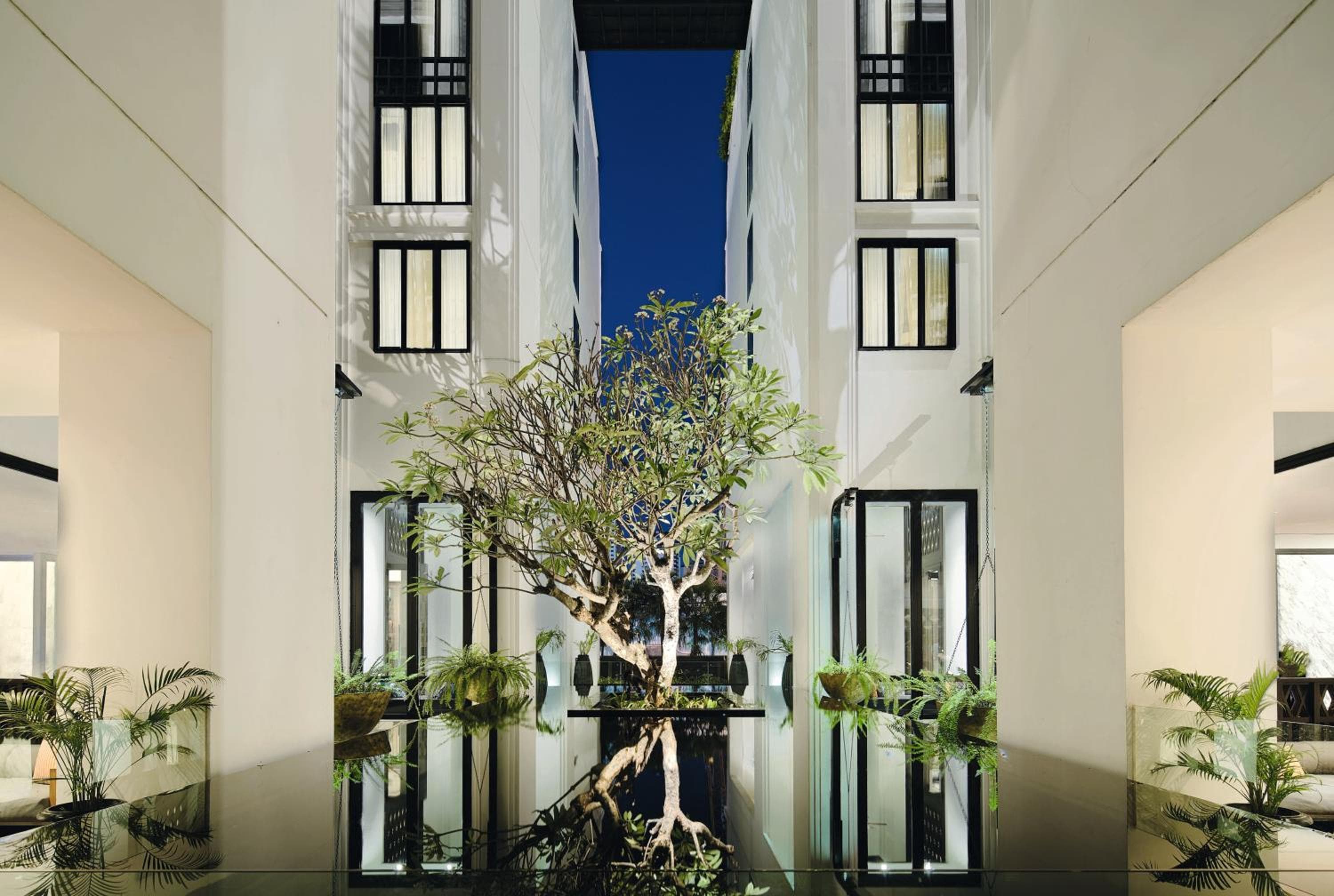 Mövenpick Hotel Sukhumvit 15 Bangkok — 1