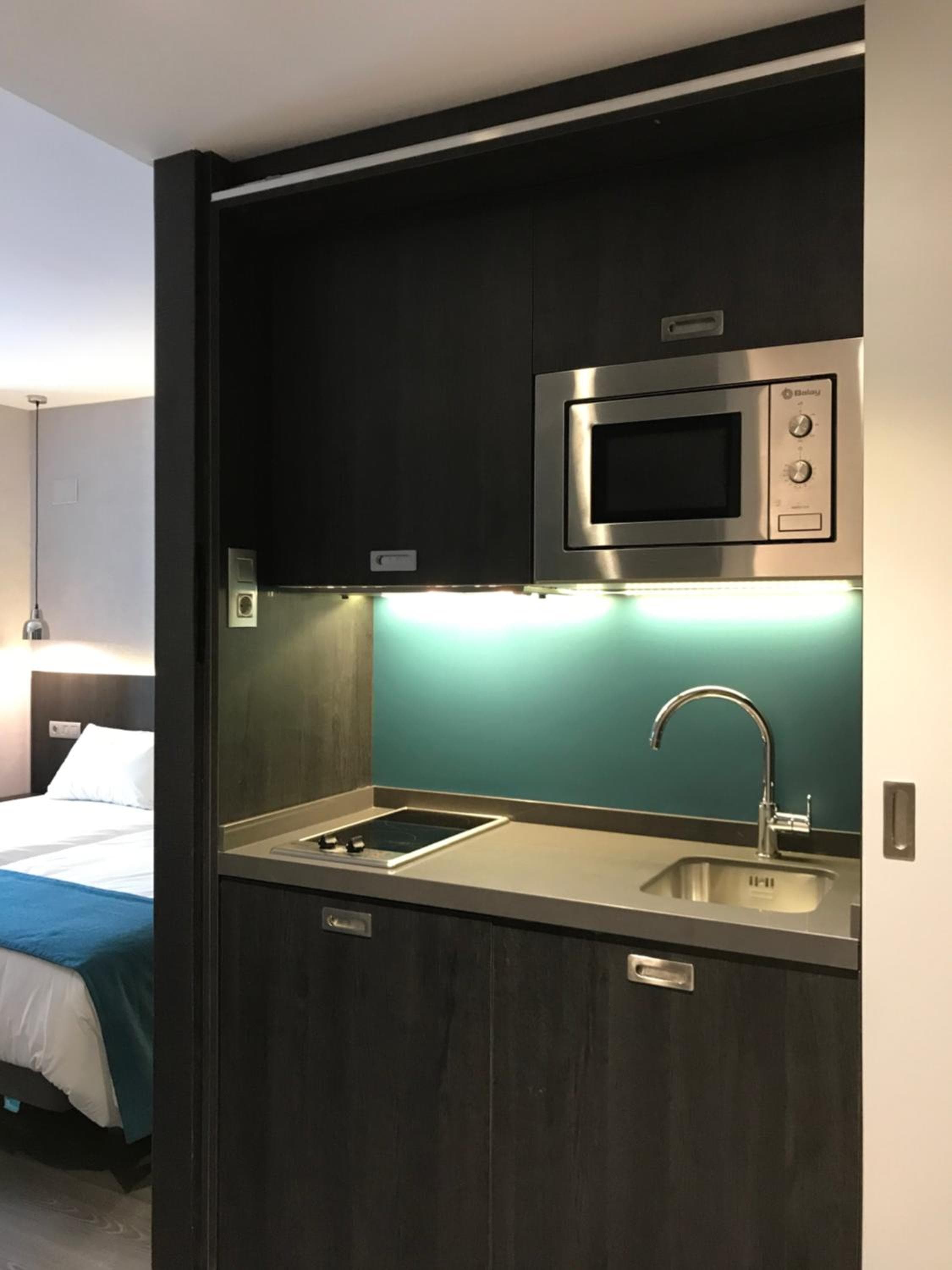 HG City Suites Barcelona — 7
