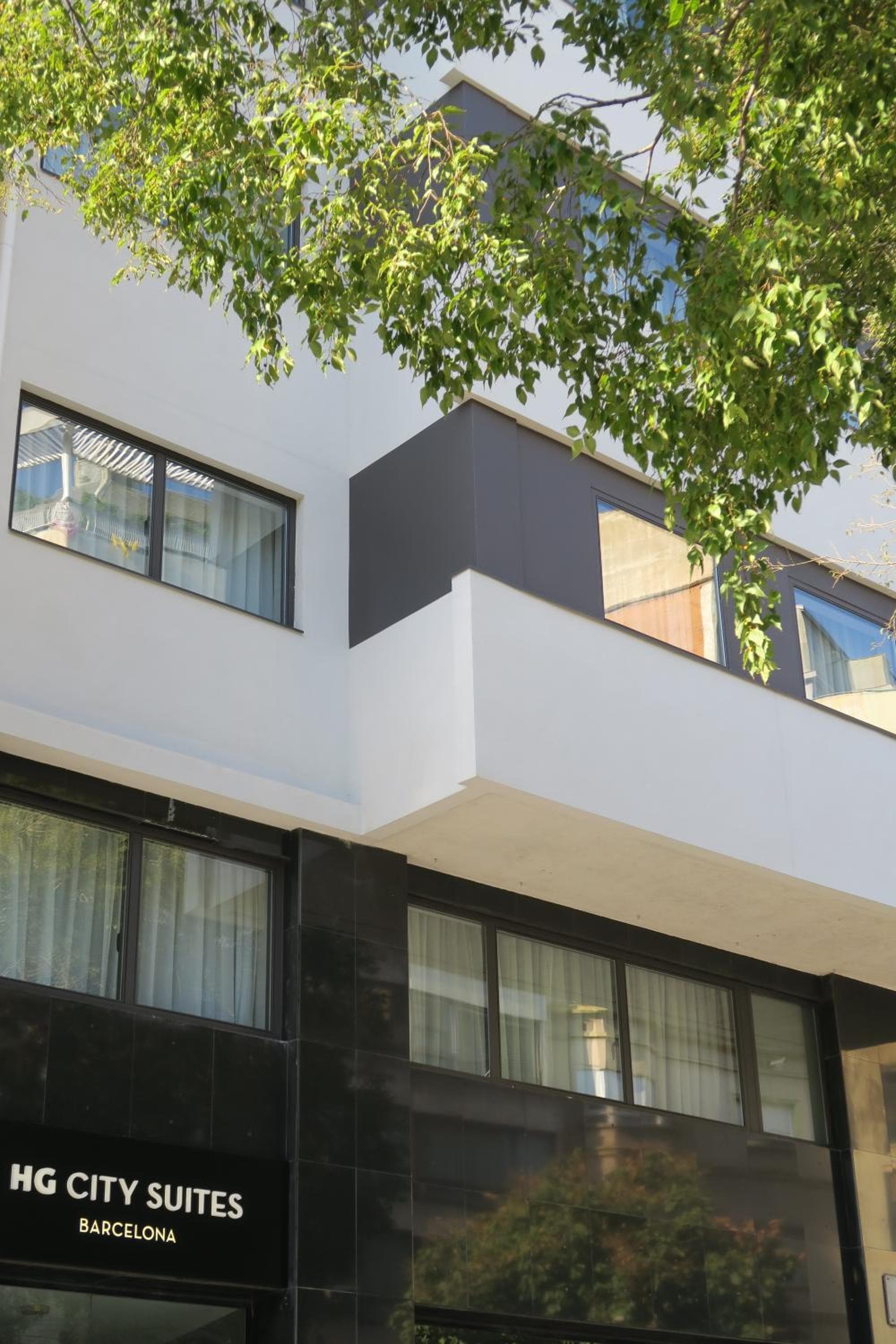 HG City Suites Barcelona — 6