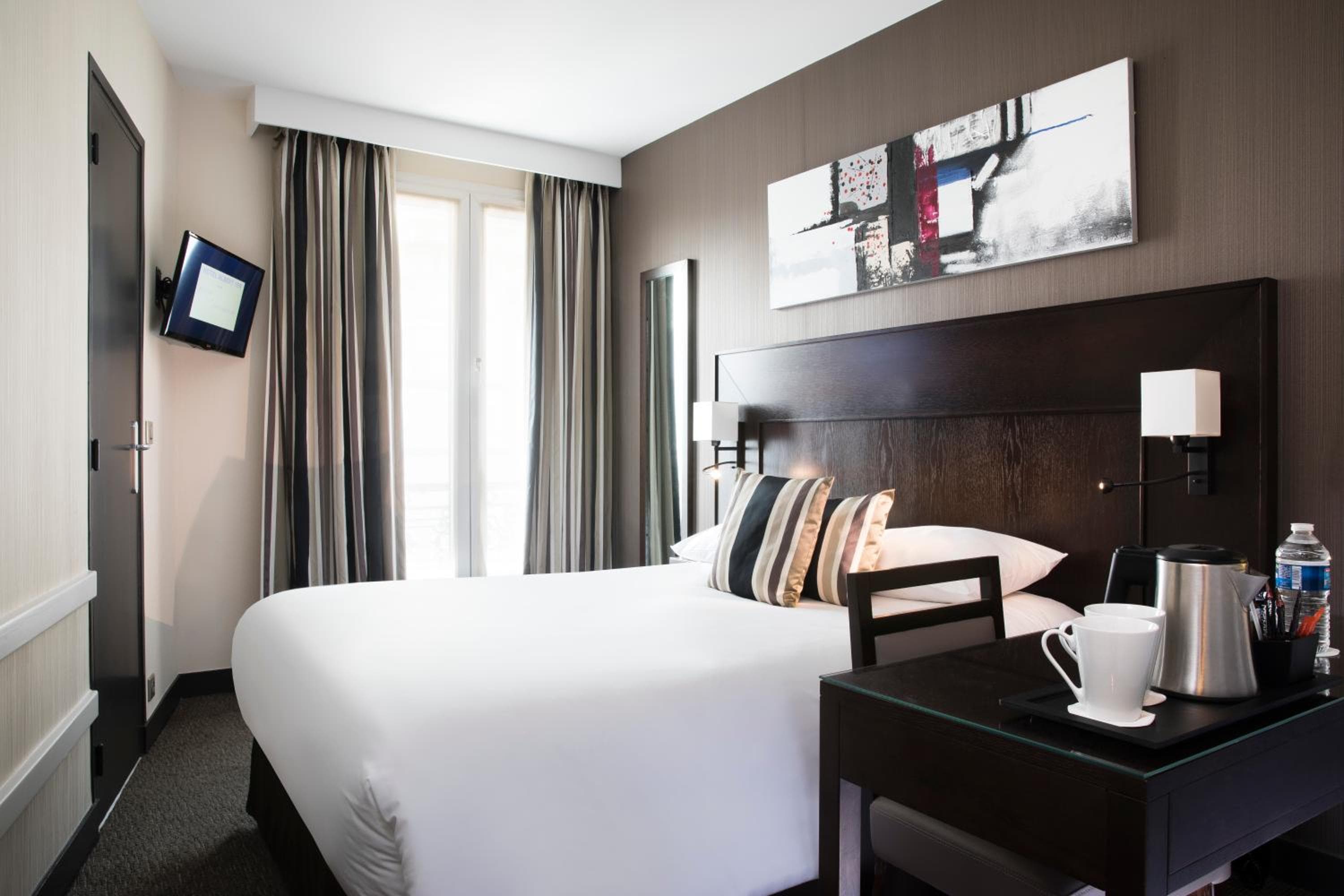 Hotel Albert 1er París Lafayette — 24
