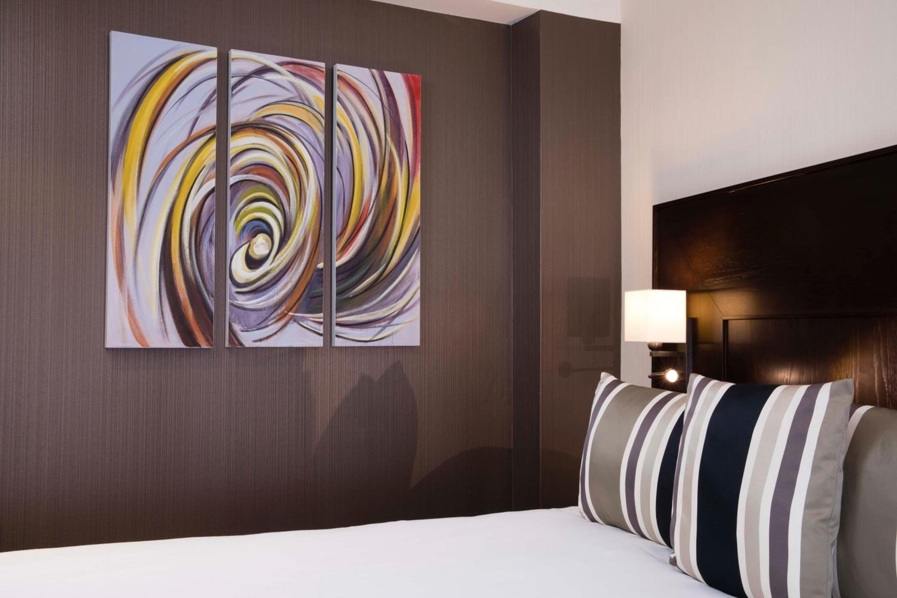 Hotel Albert 1er París Lafayette — 19