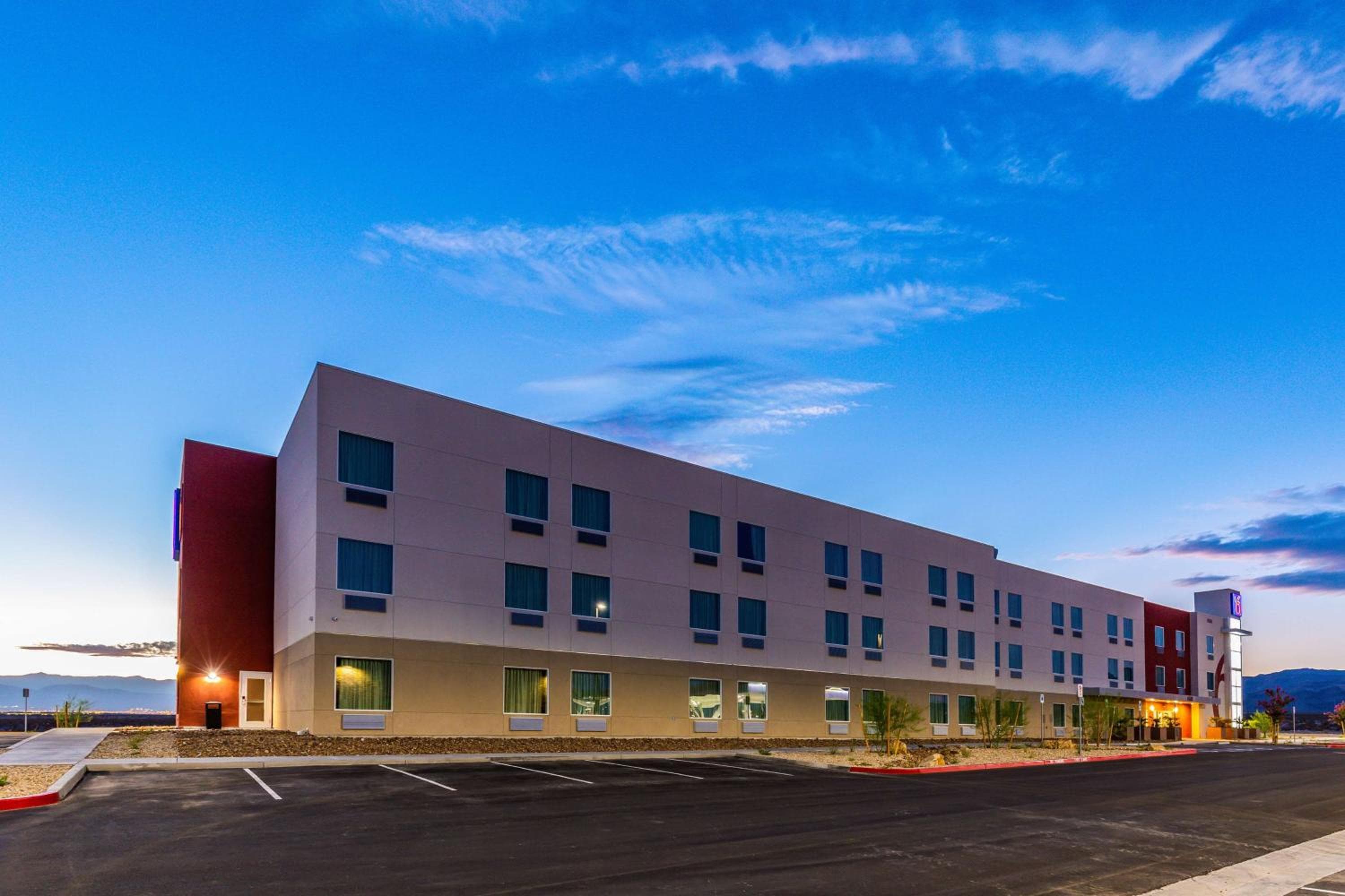 Motel 6-Las Vegas, NV - Autodromo — 8