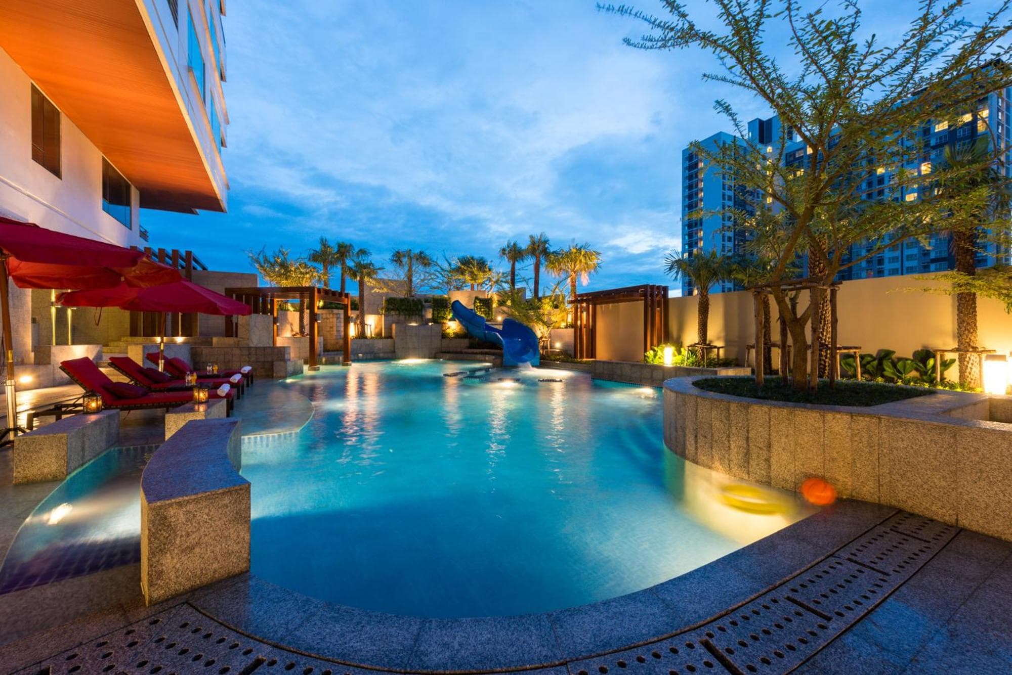 Jasmine Grande Residence Suite Bangkok — 3