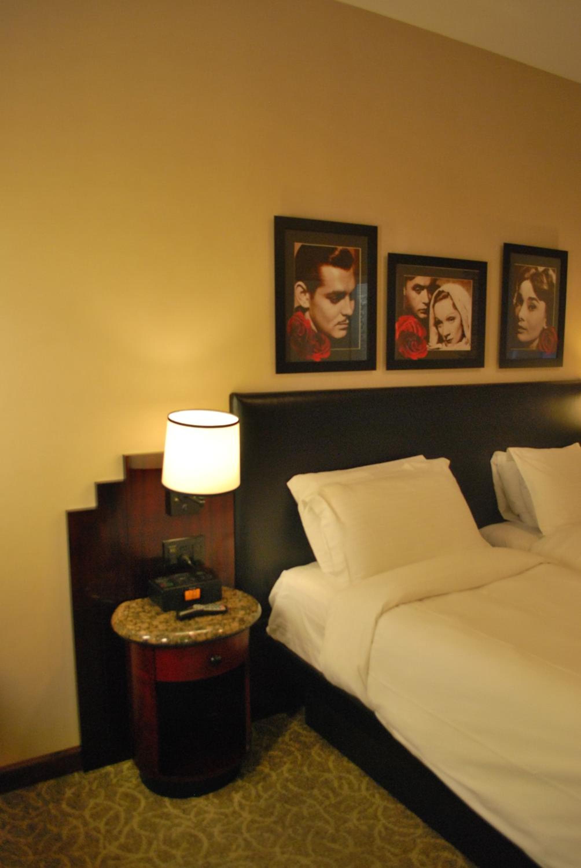 Hotel Washington Square — 12
