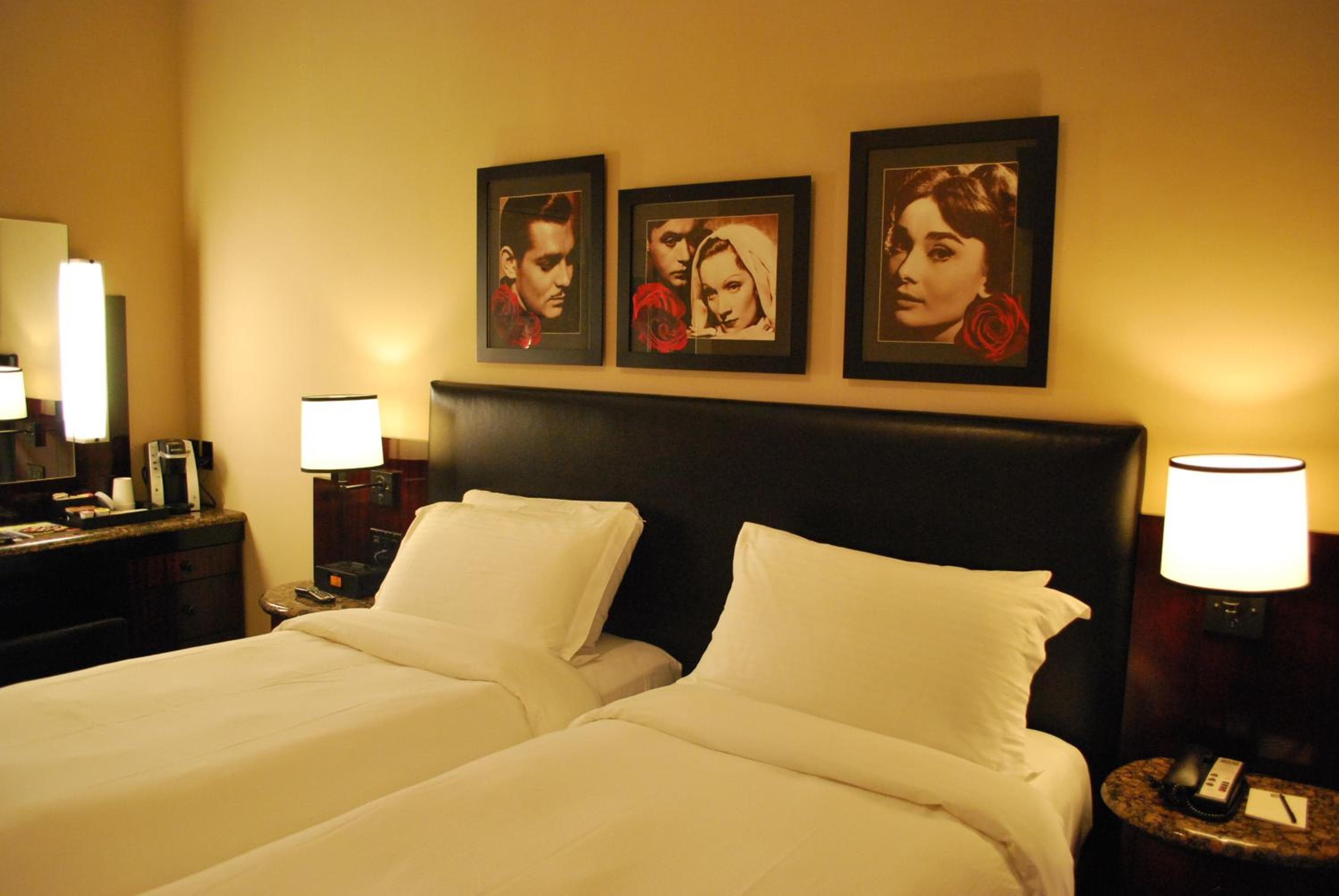 Washington Square Hotel — 14