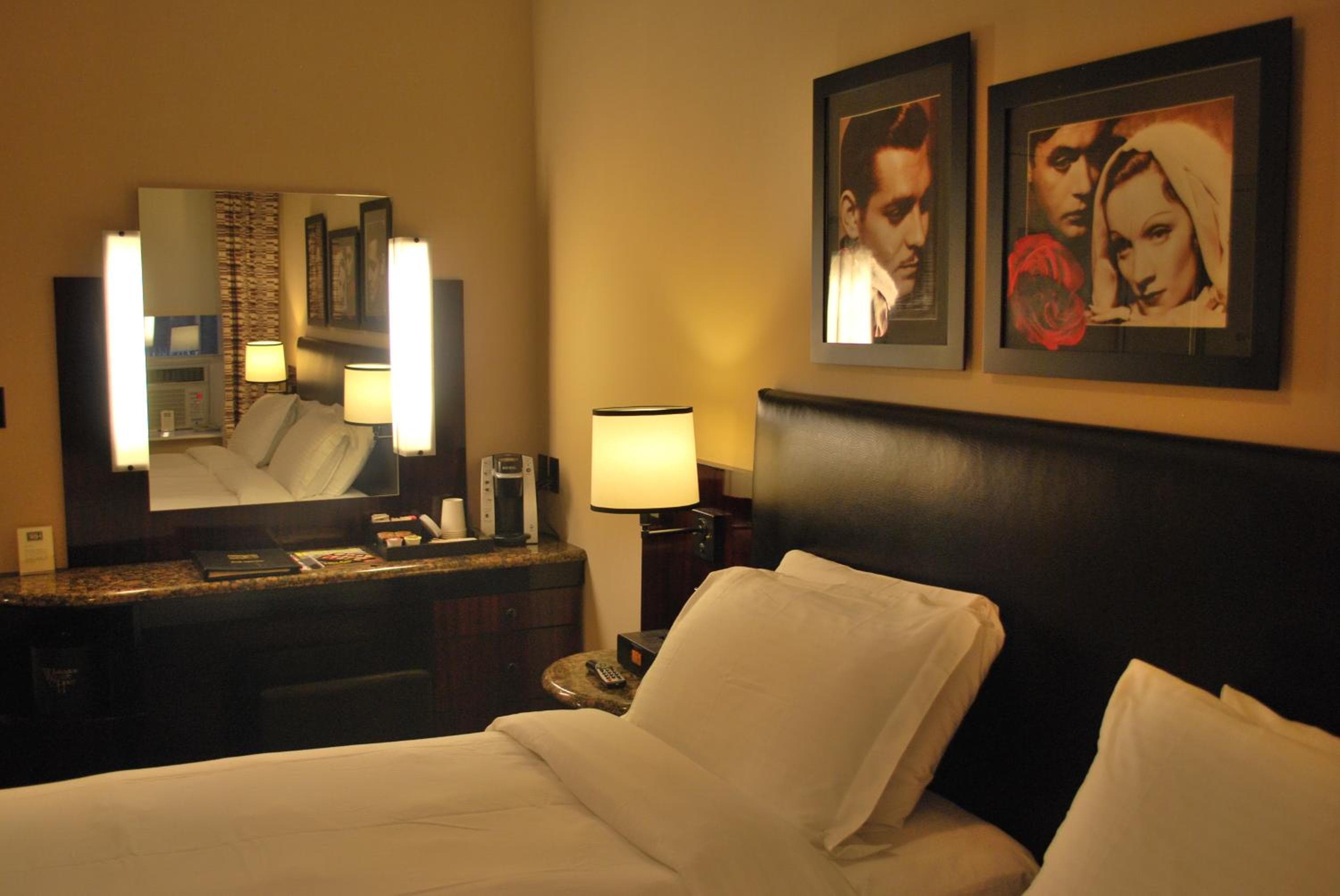 Hotel Washington Square — 14