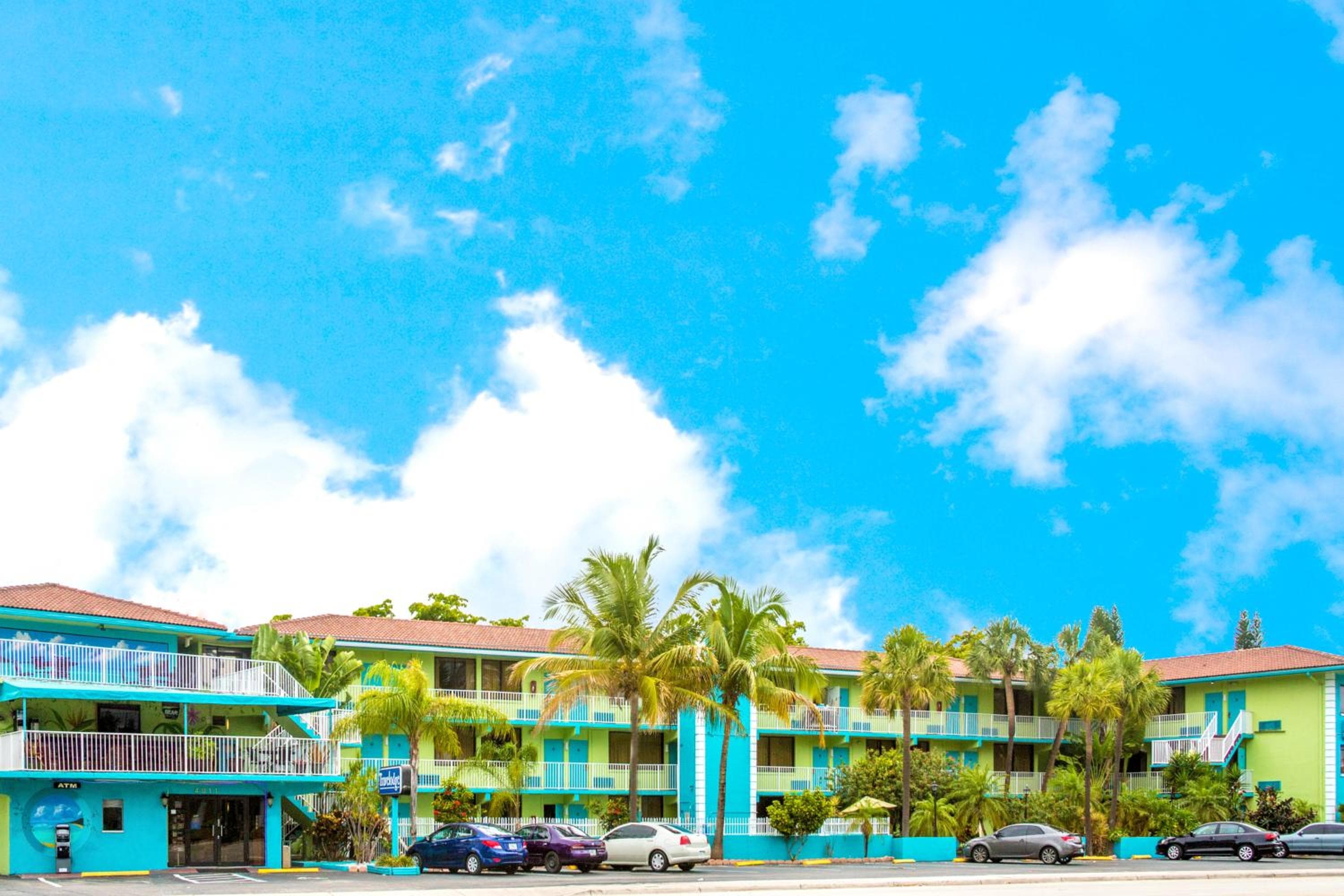 Ocean Reef Hotel — 16