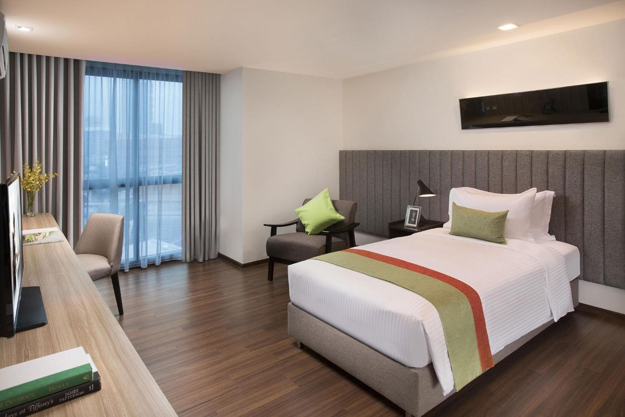 Somerset Ekamai Bangkok - Certificado SHA Plus — 21