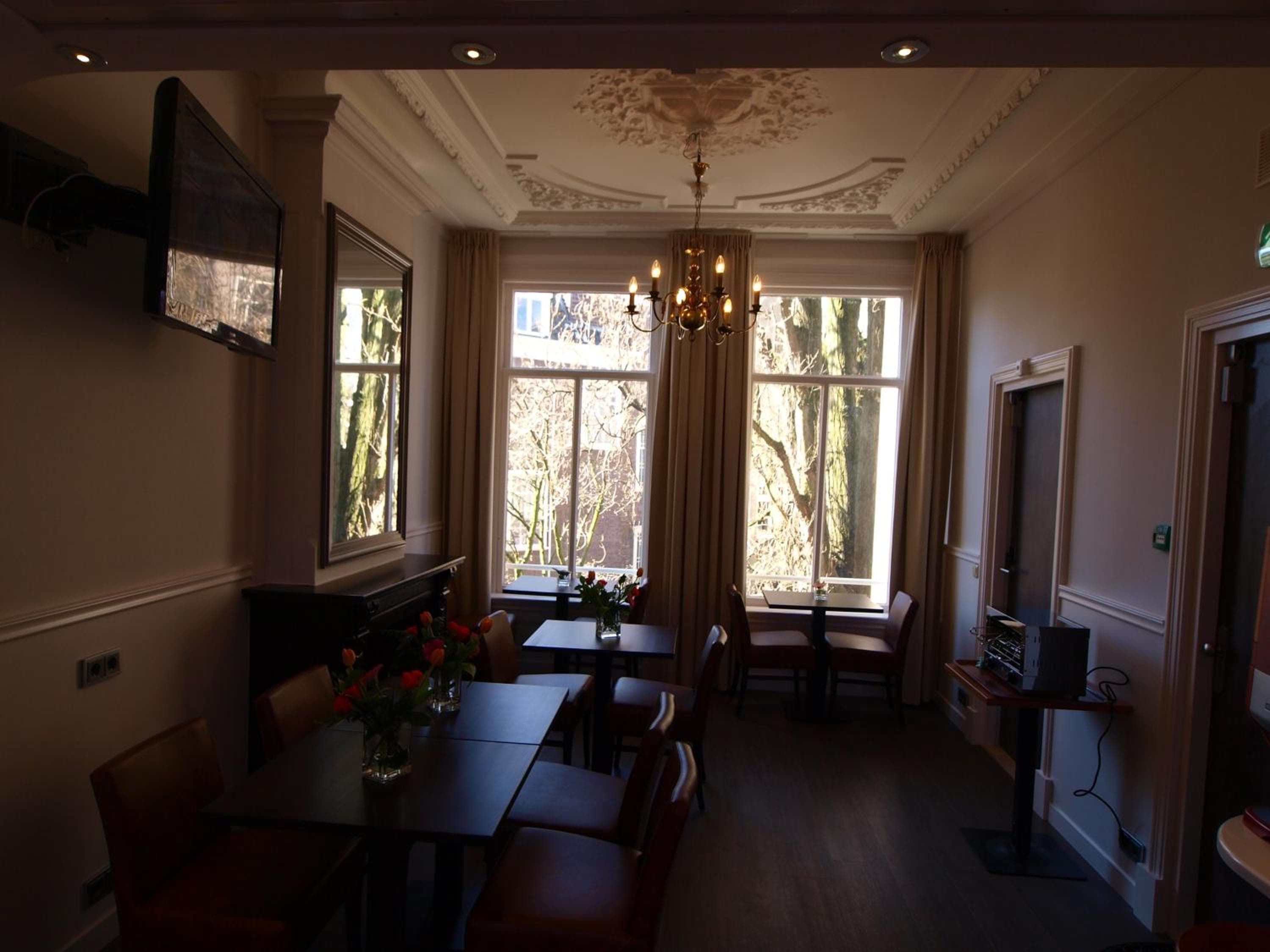 Hotel Clemens — 7