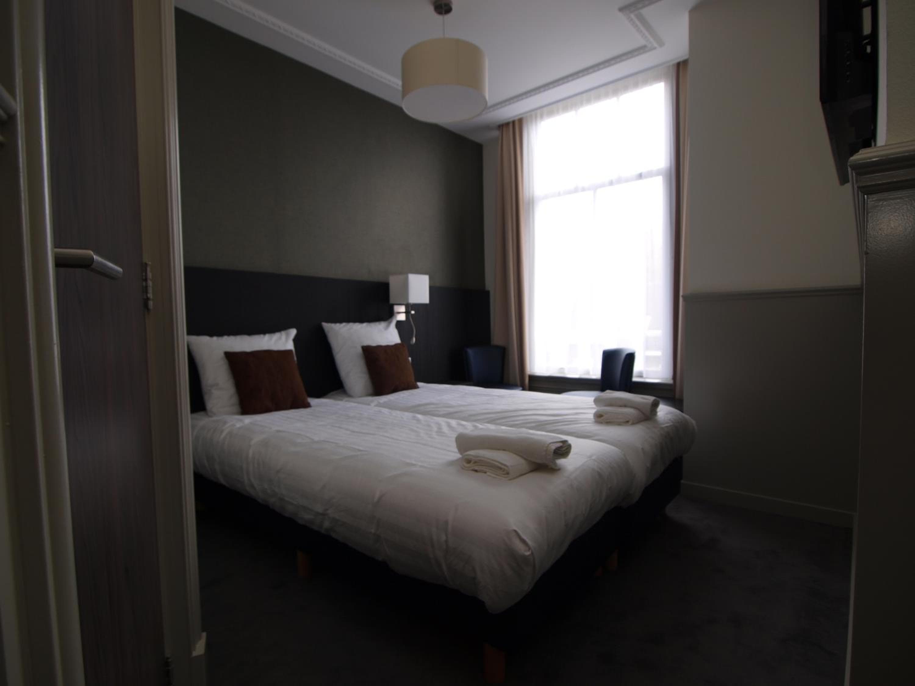 Hotel Clemens — 12