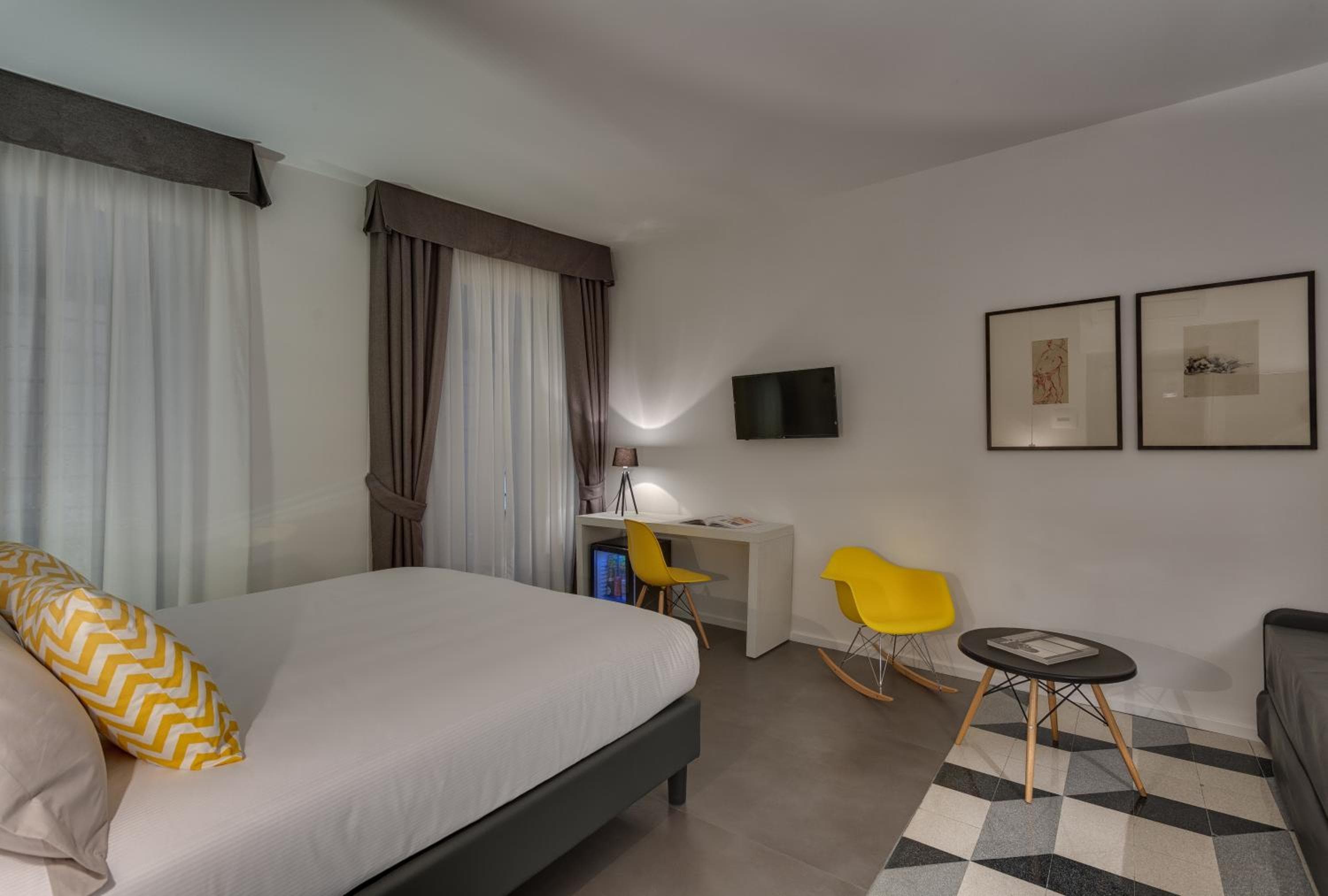 Navona Theatre Hotel — 11