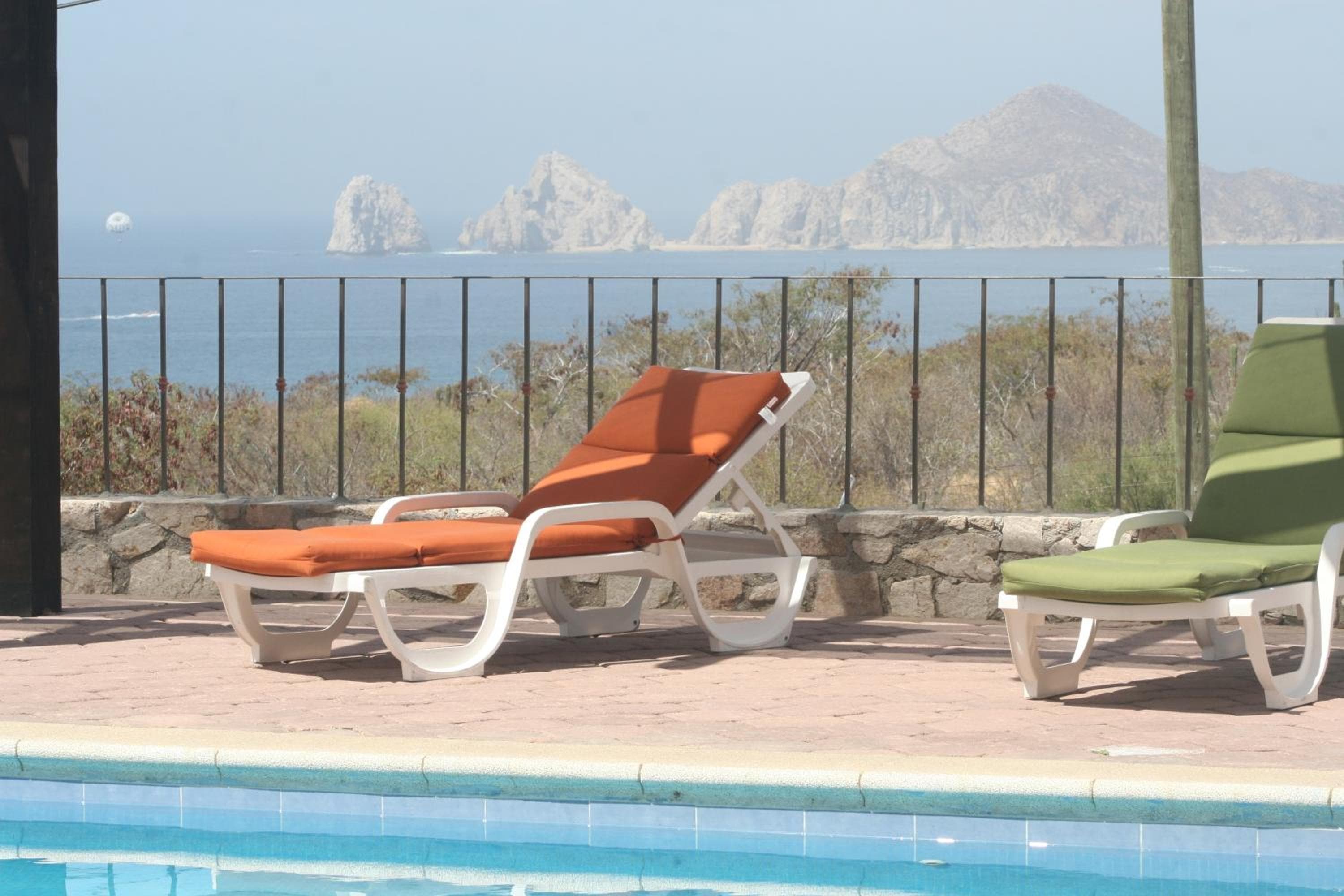 Sunrock Hotel & Suites — 28