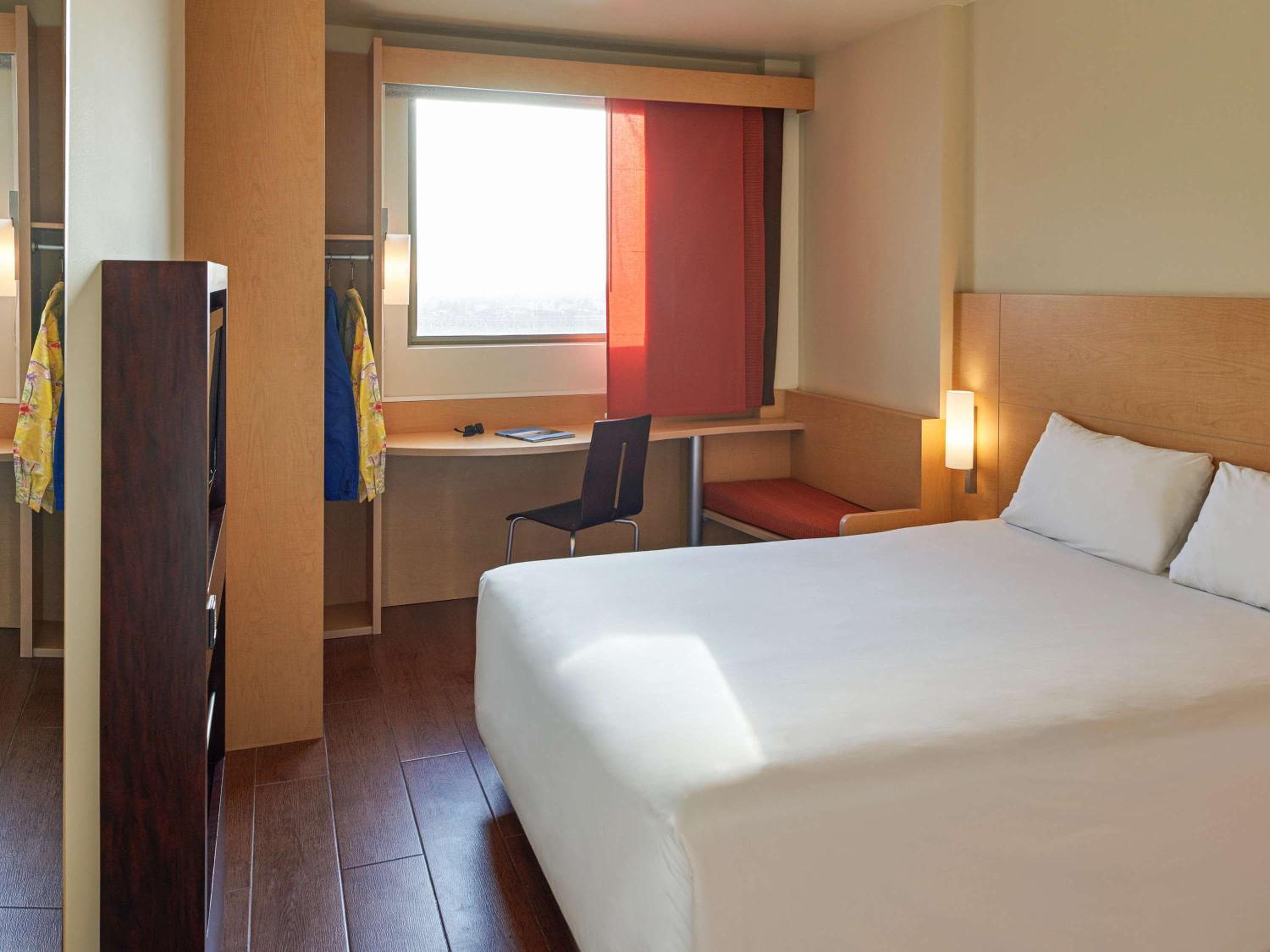 Ibis Cancun Centro — 3