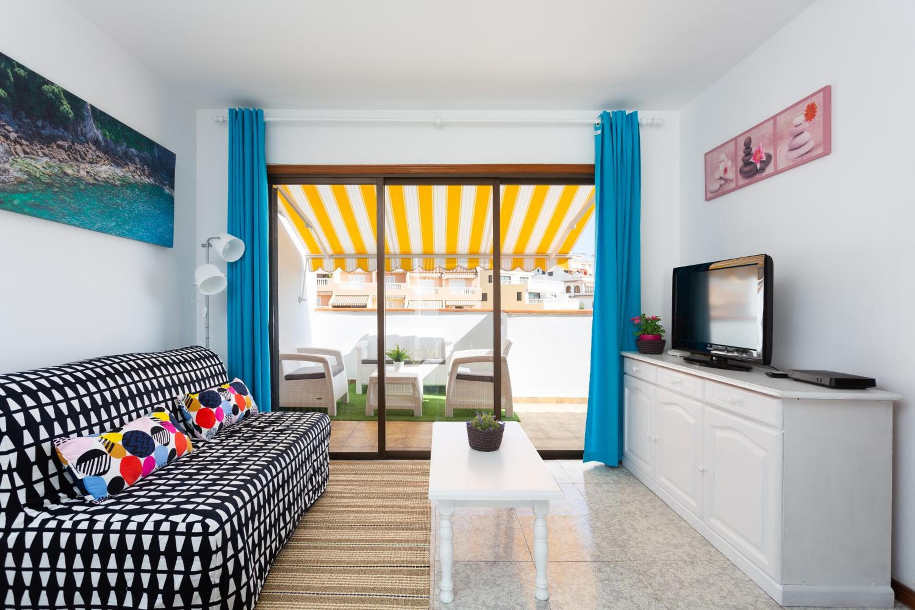 "Las dos terrazas": ático en complejo residencial — 1