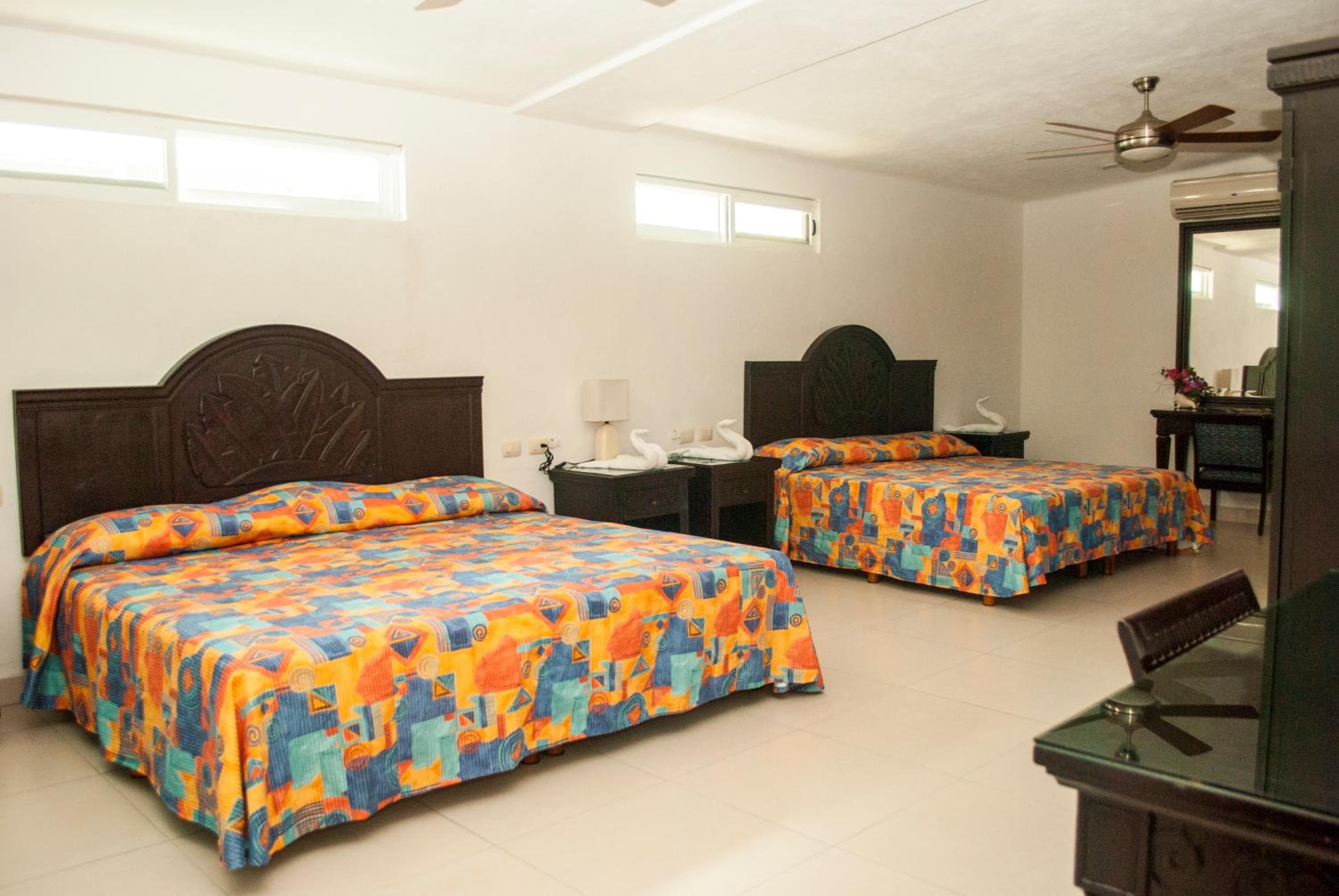 Hotel Del Sol — 6