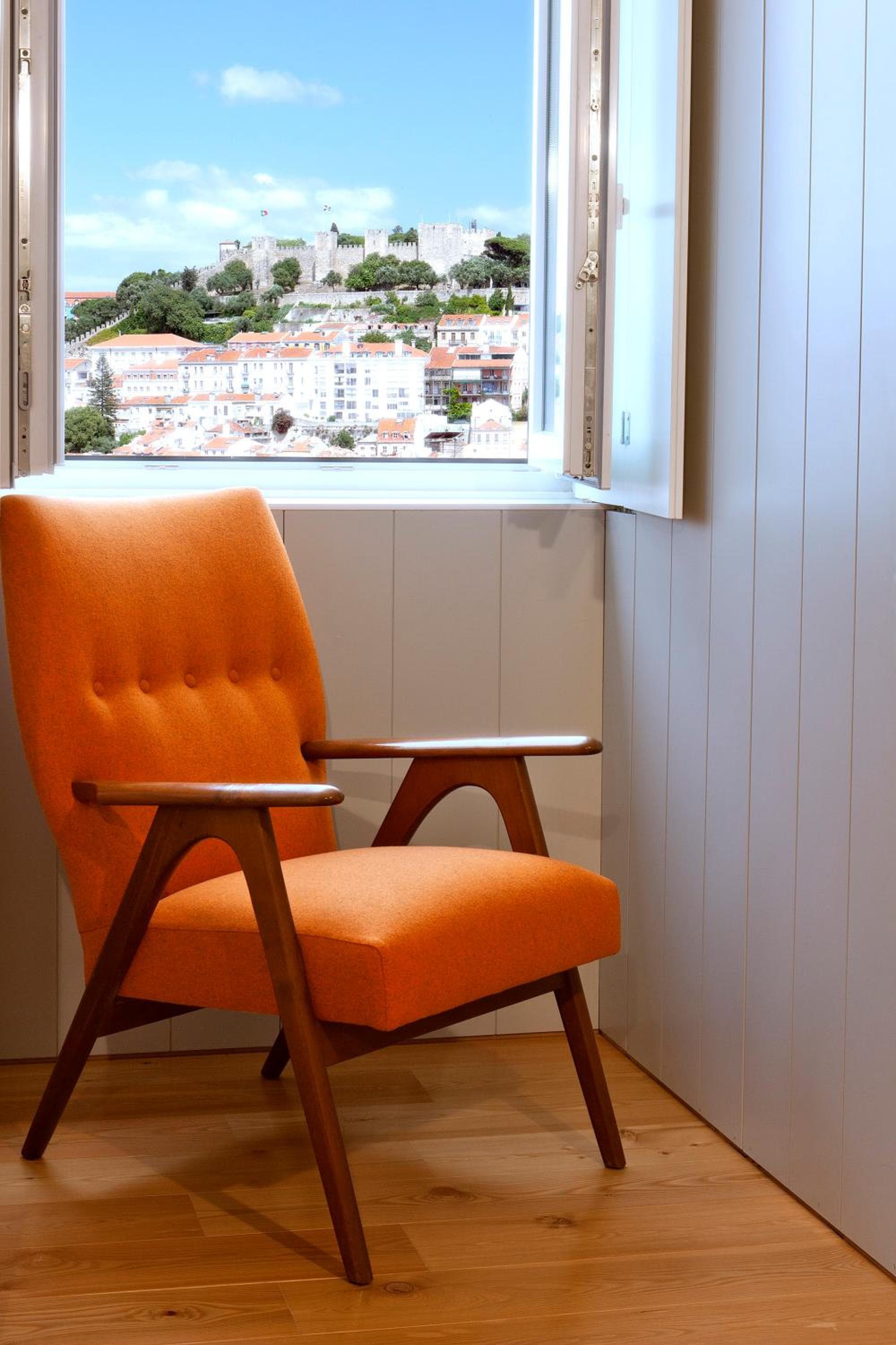 Lisbona Carmo Hotel — 7