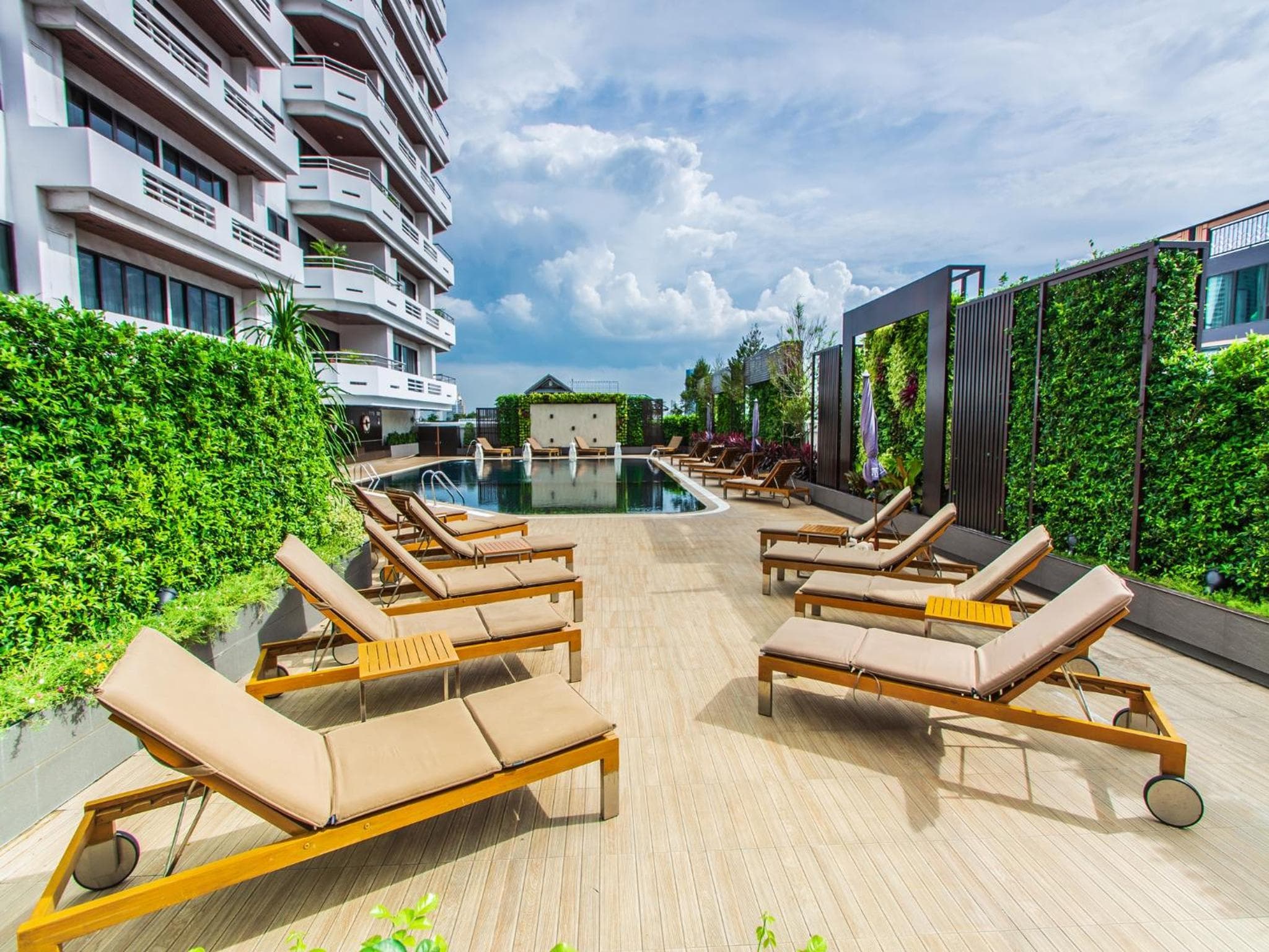 Centre Point Sukhumvit 10 — 5