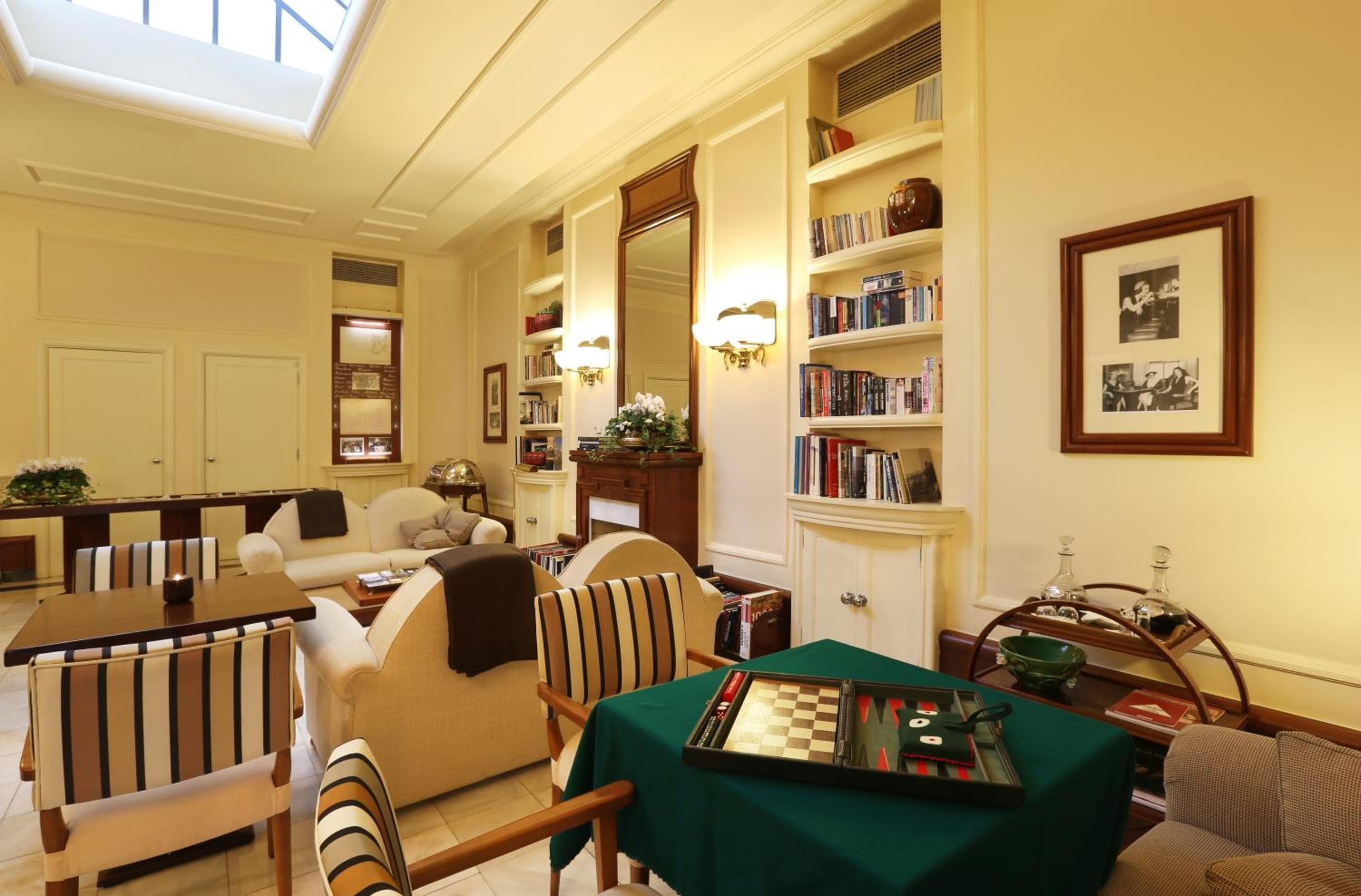 Hotel Britania Art Deco Lisboa — 11