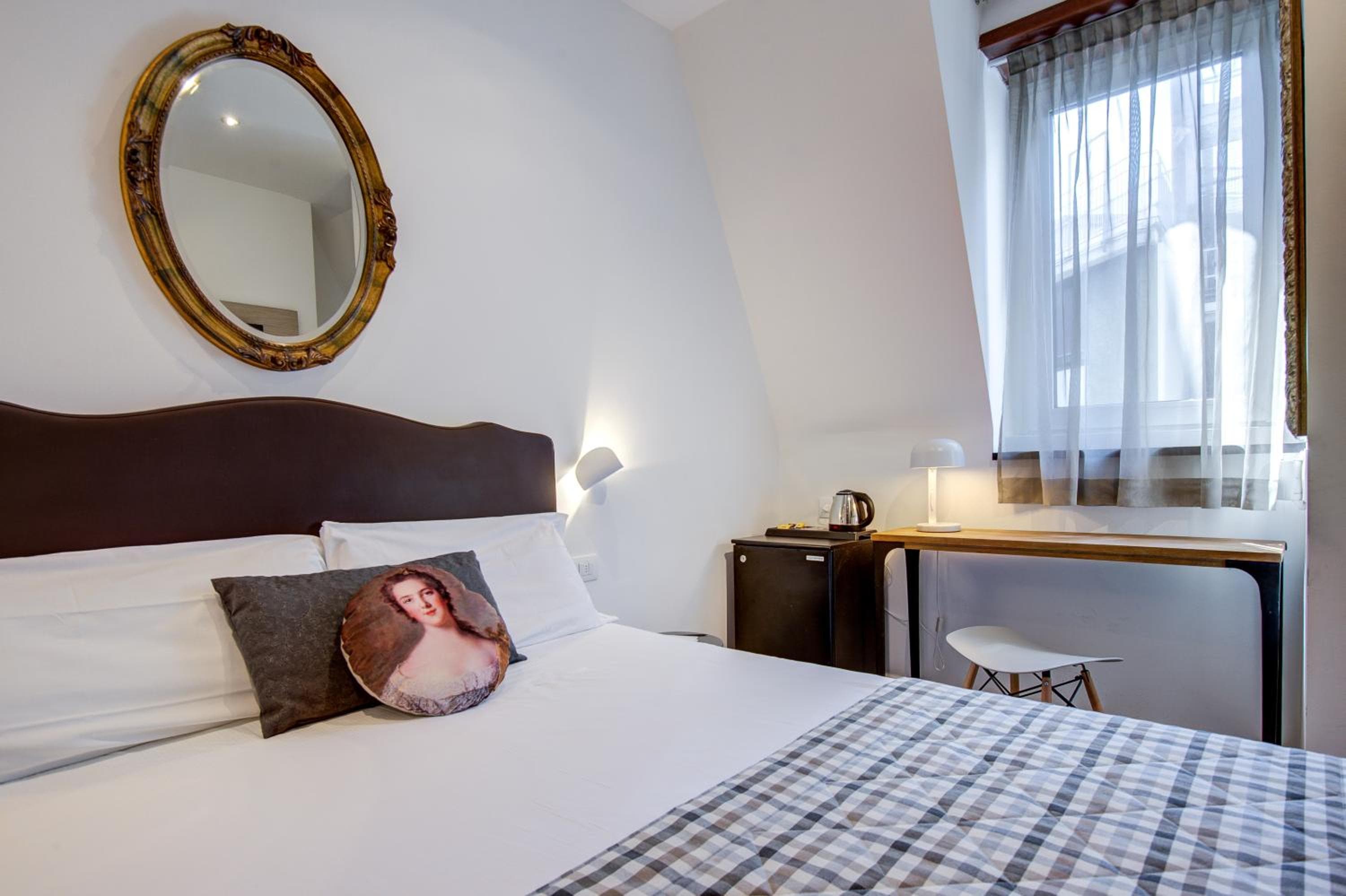 Hotel Bernina — 11