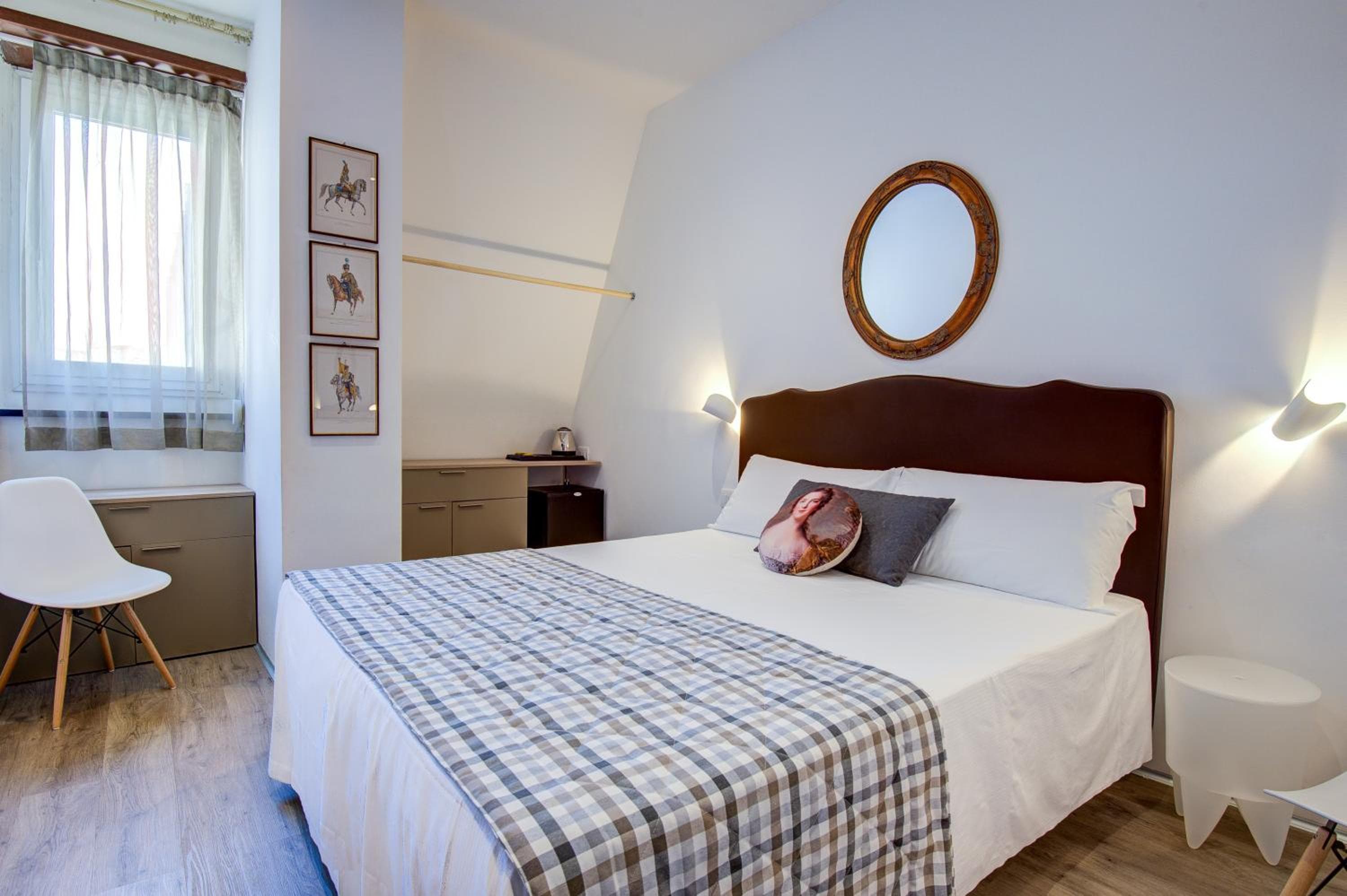Hotel Bernina — 8