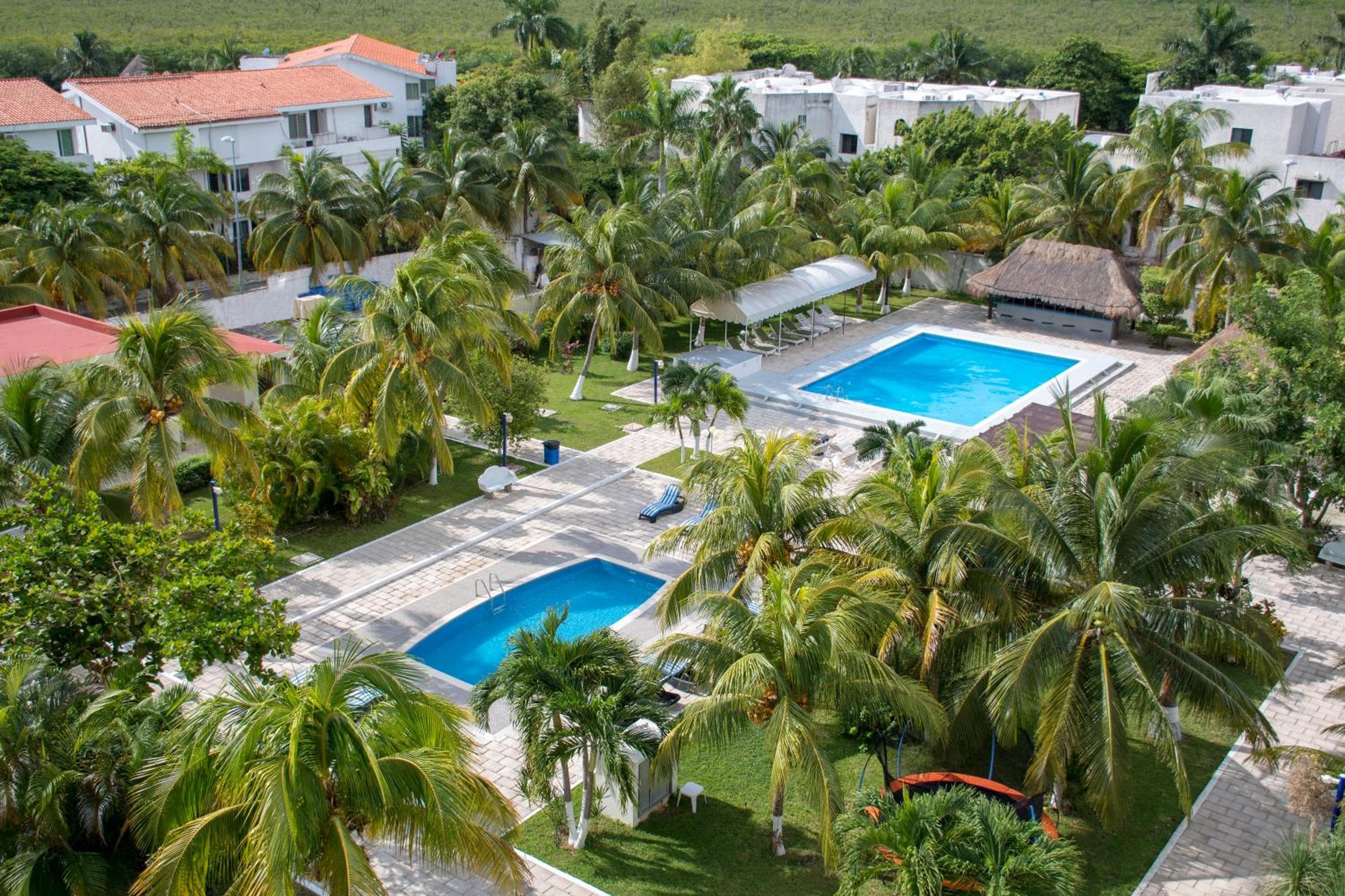 Hotel Calypso Cancun — 10