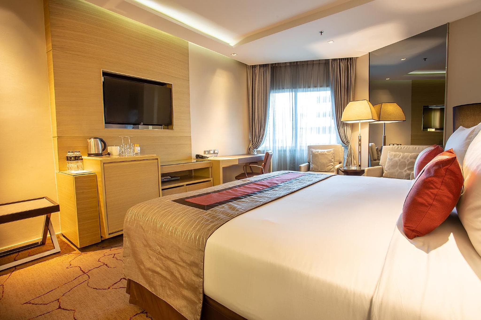 Graceland Bangkok by Grace Hotel — 20