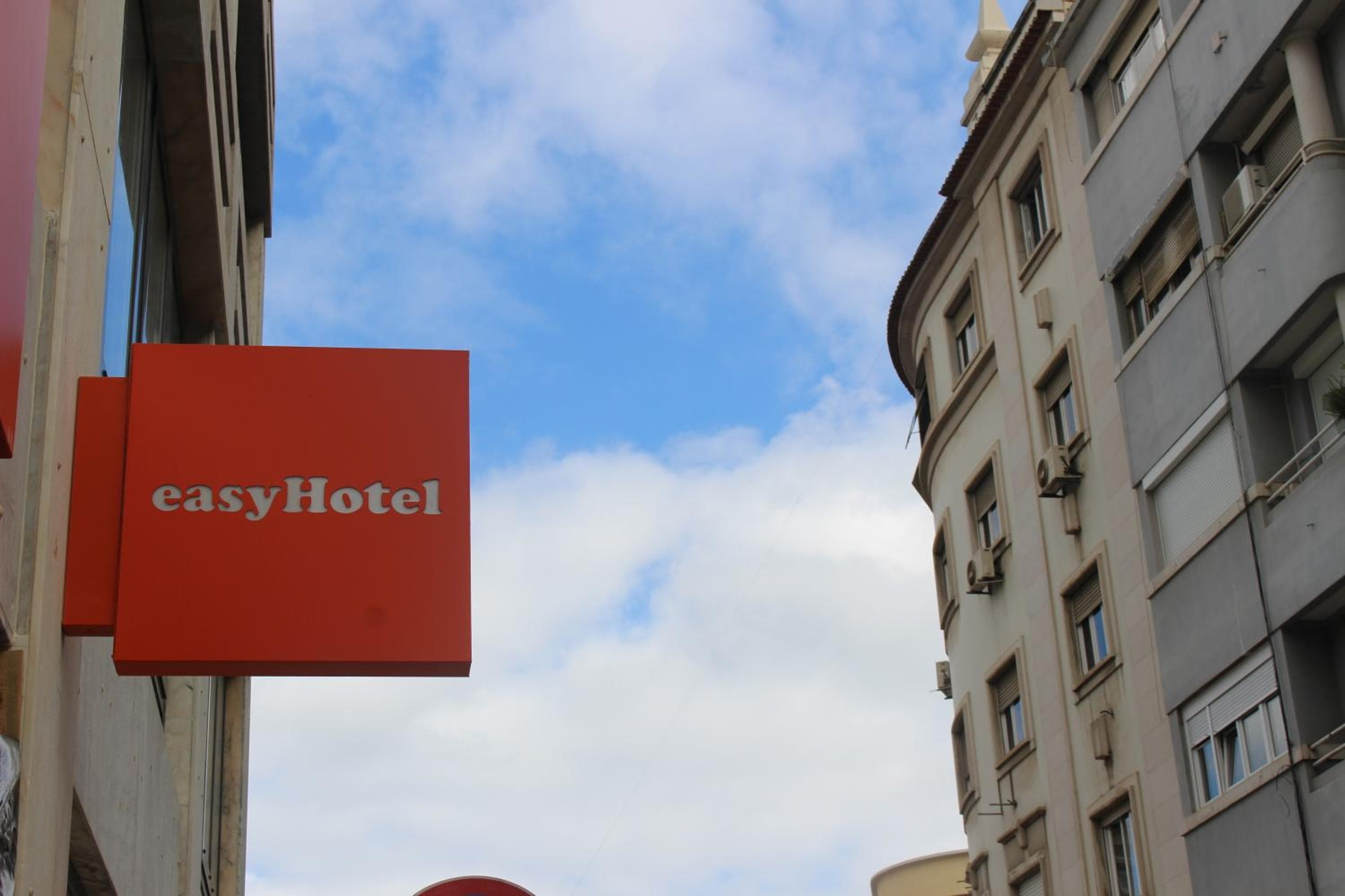 easyHotel Lisboa — 18