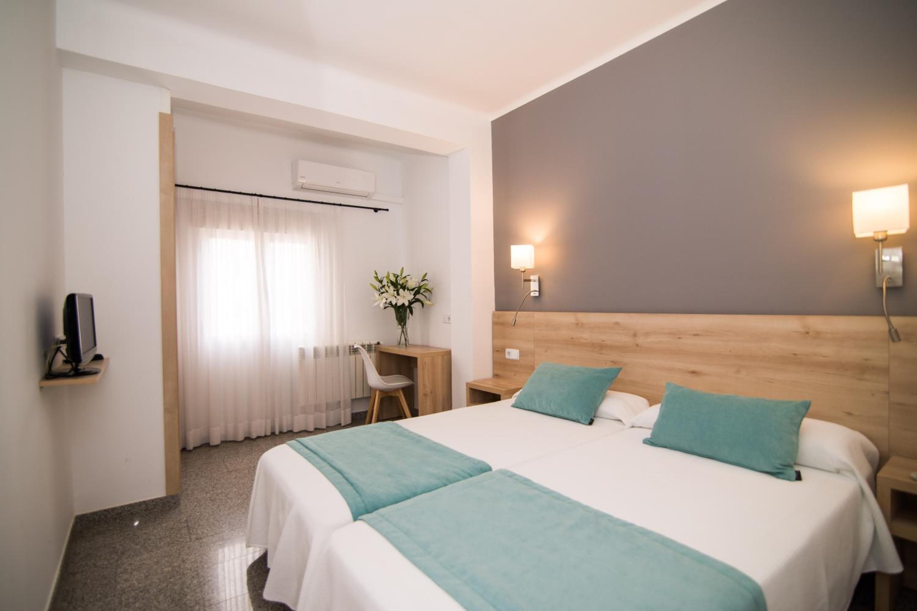 Hotel Abelay — 1