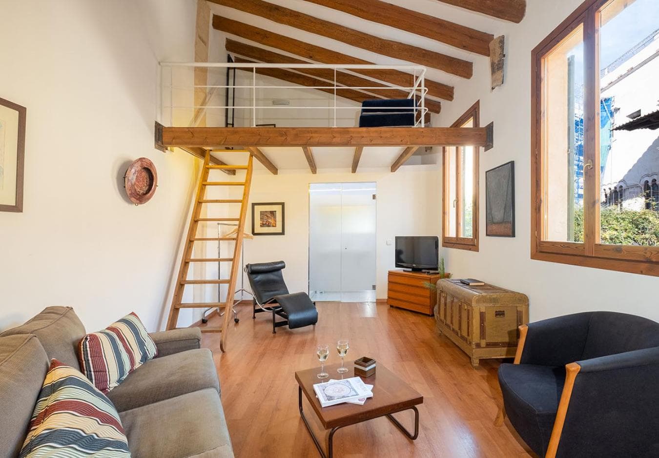 Ramón Llull House — 20
