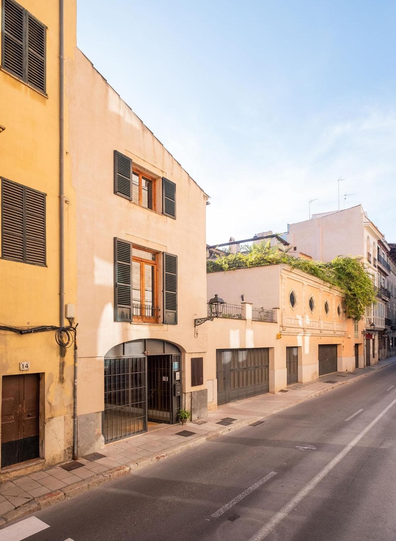 Ramón Llull House — 24