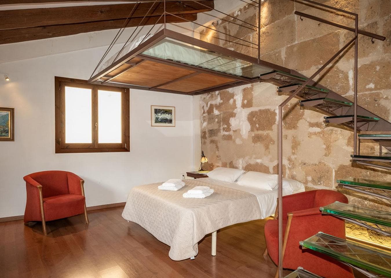 Ramón Llull House — 18