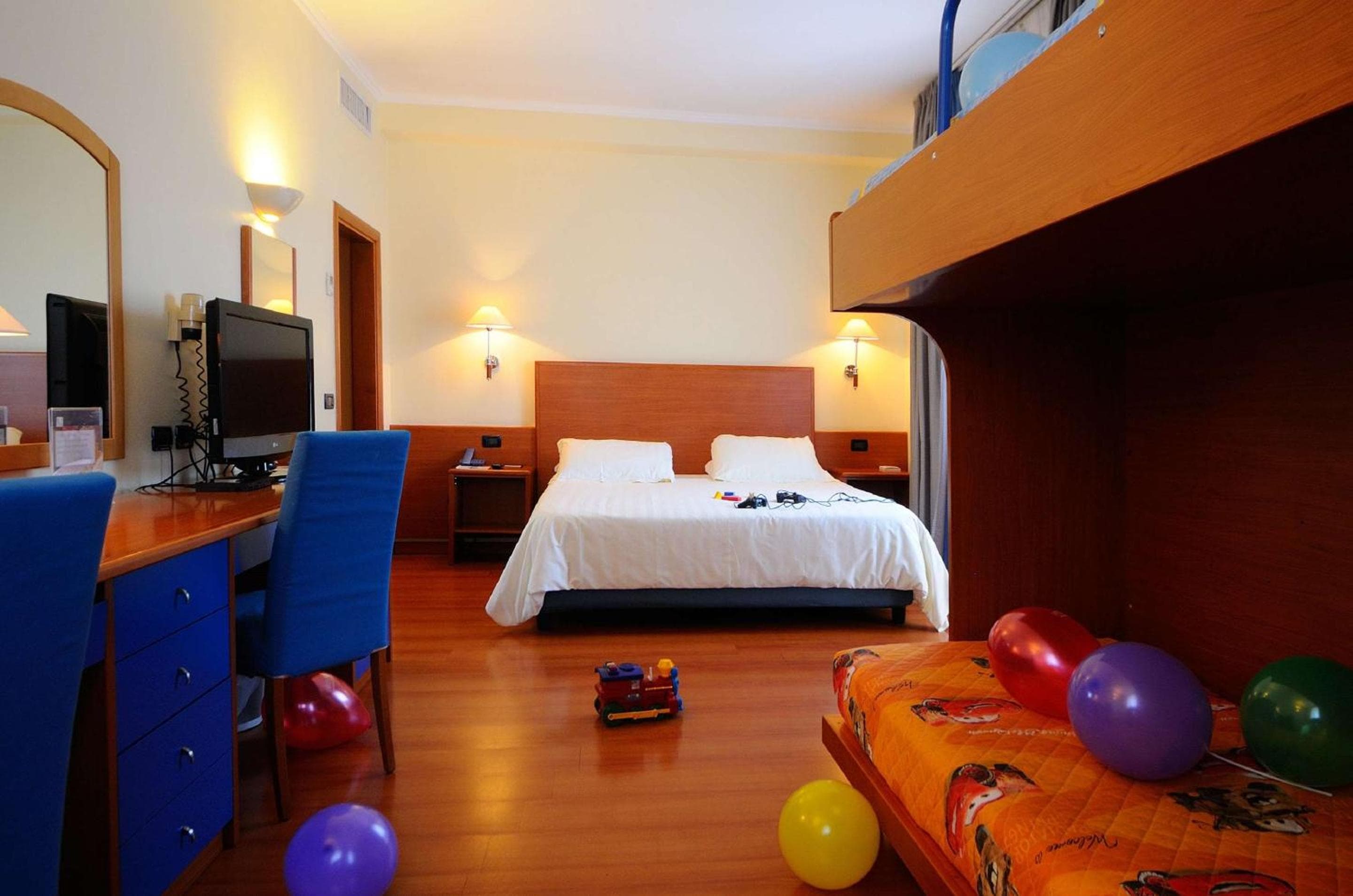 Best Western Plus Hotel Globus — 24