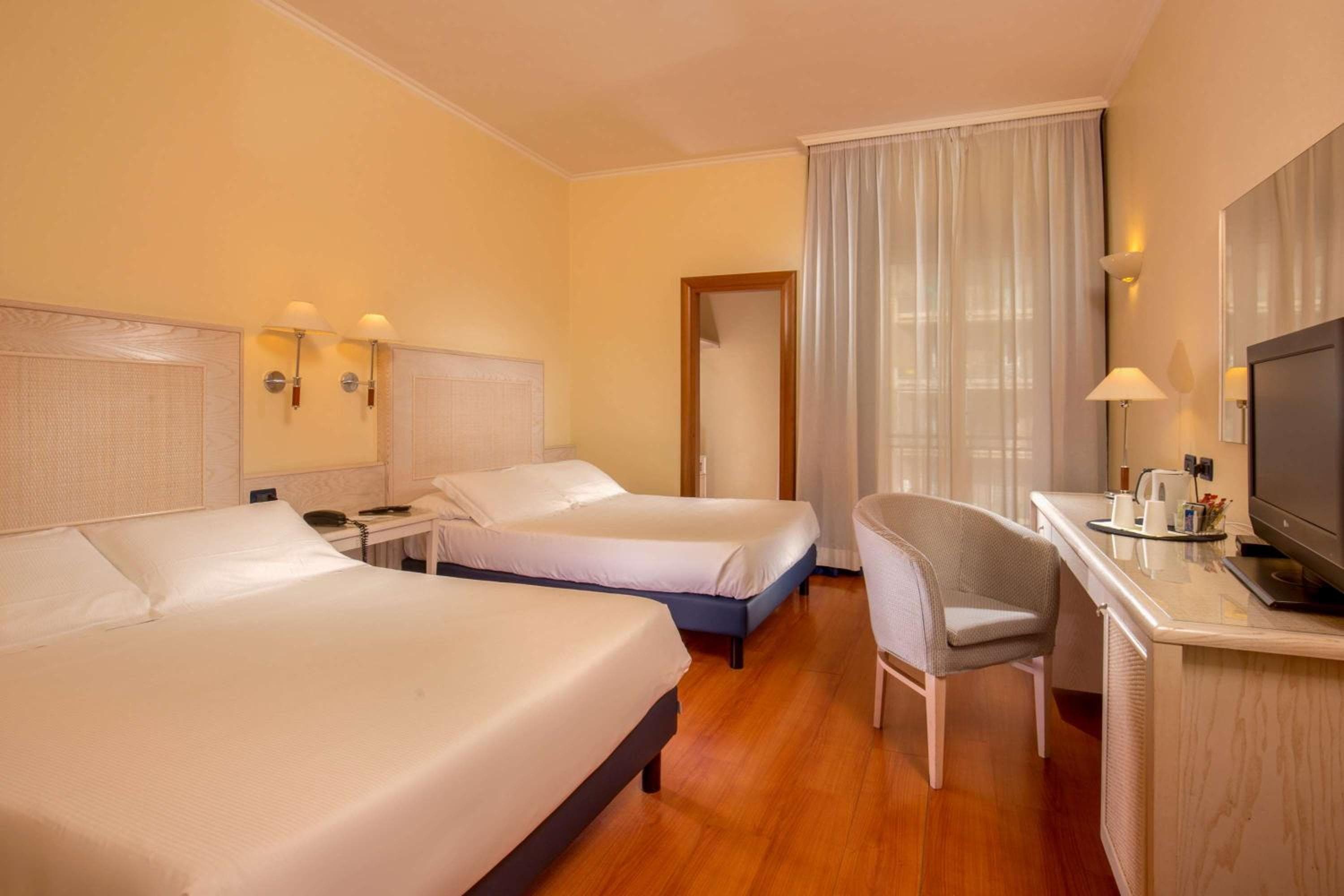 Best Western Plus Hotel Globus — 23