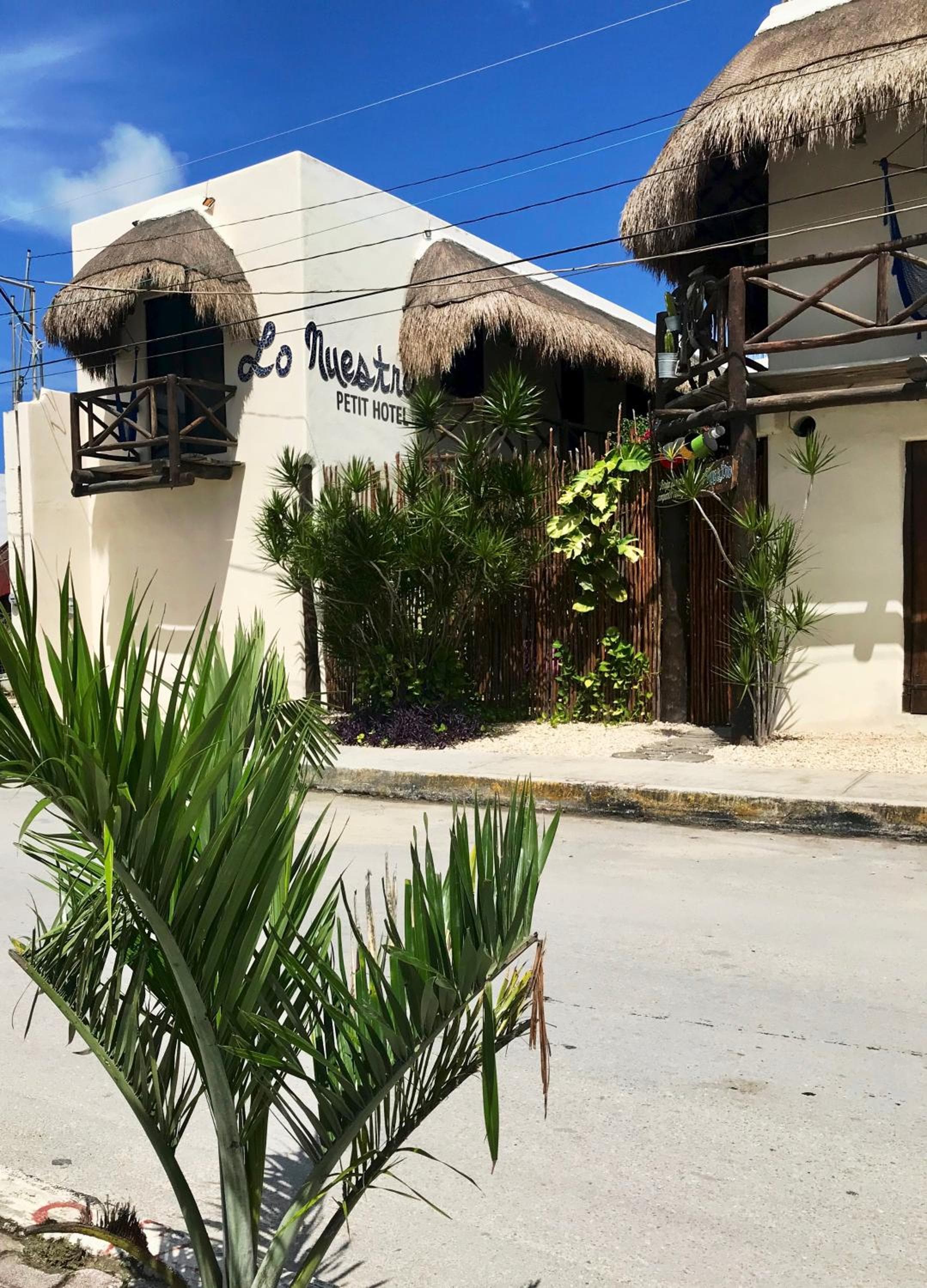 Chi siamo Petit Hotel Tulum — 1