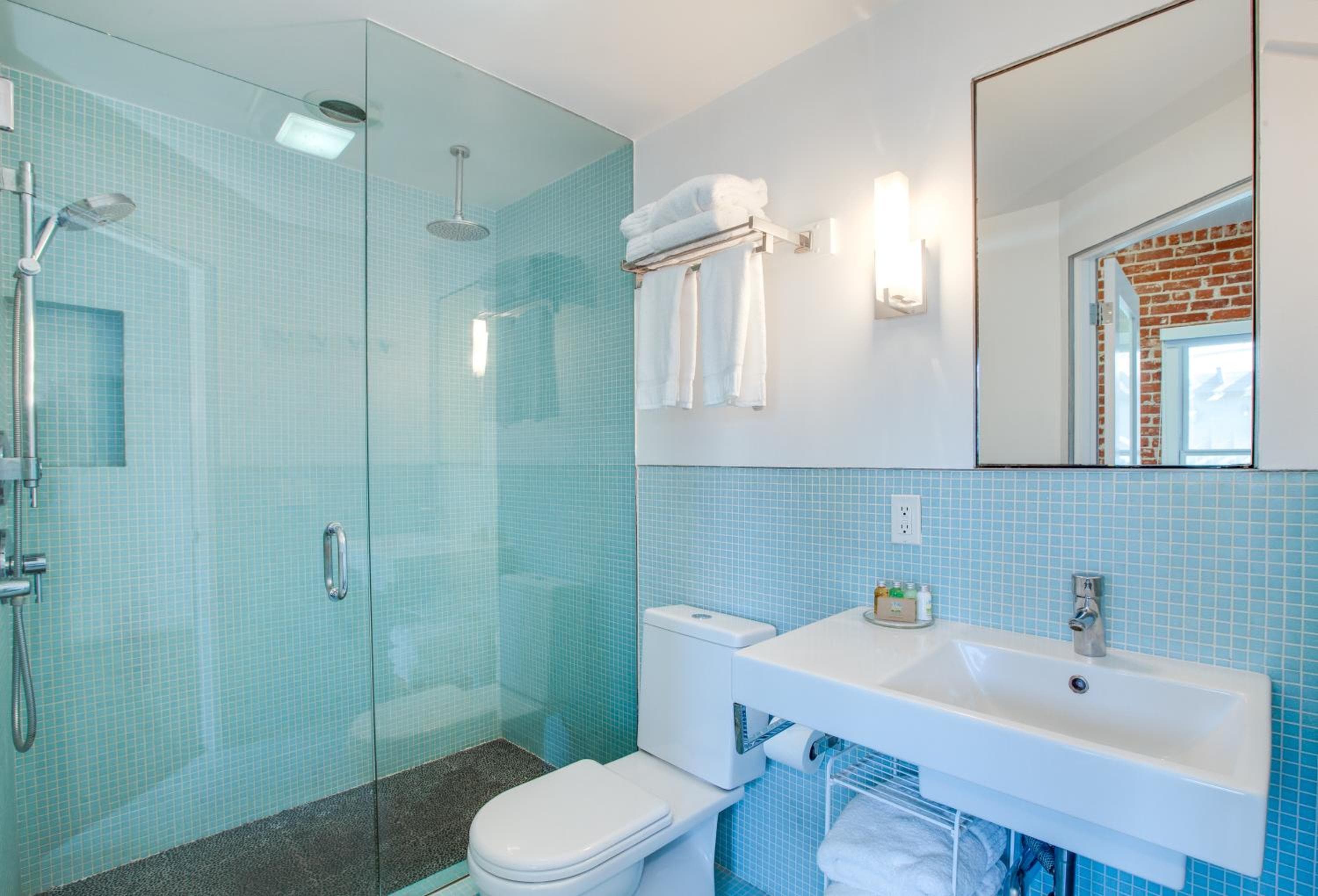Venice Breeze Suites — 25