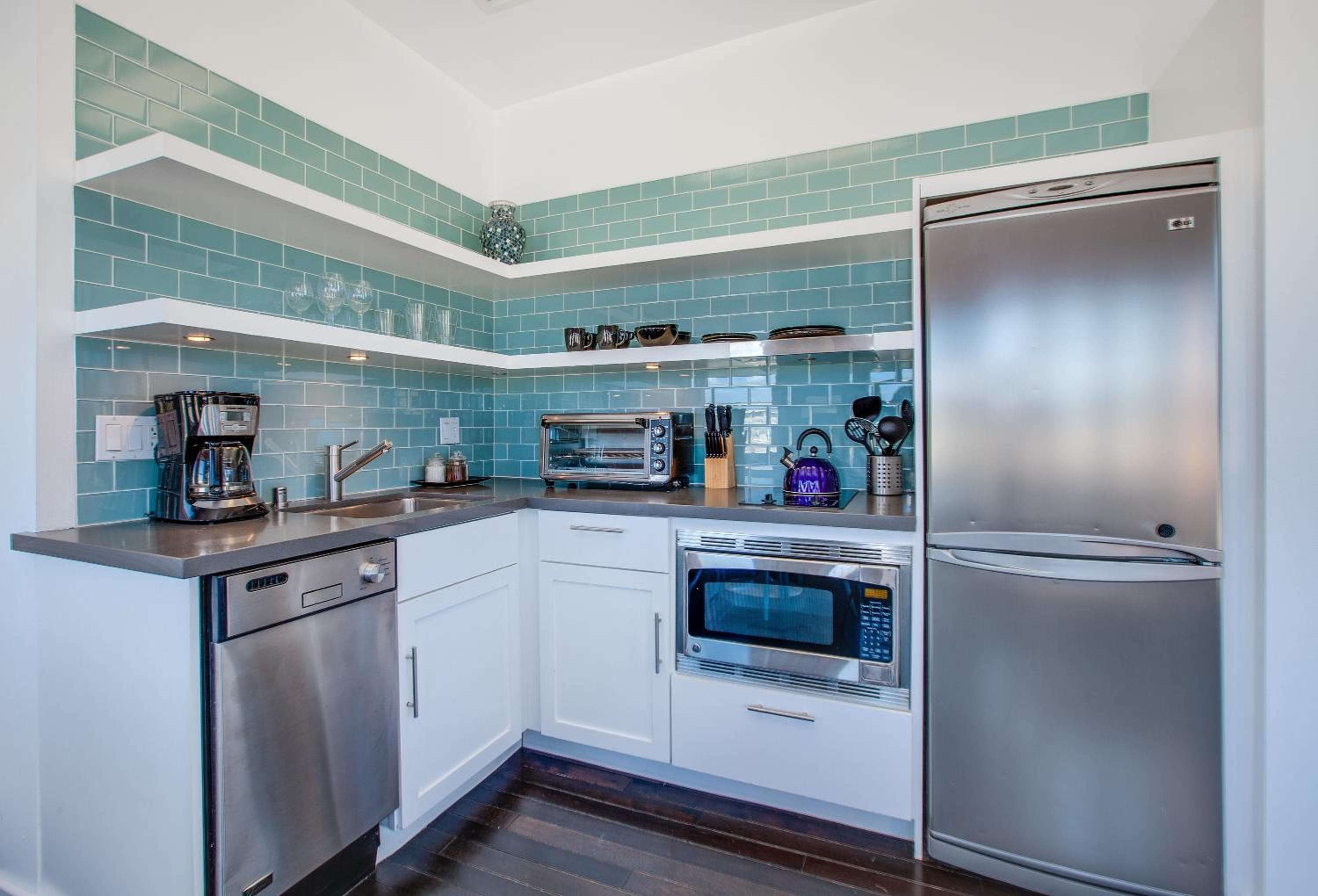 Venice Breeze Suites — 14