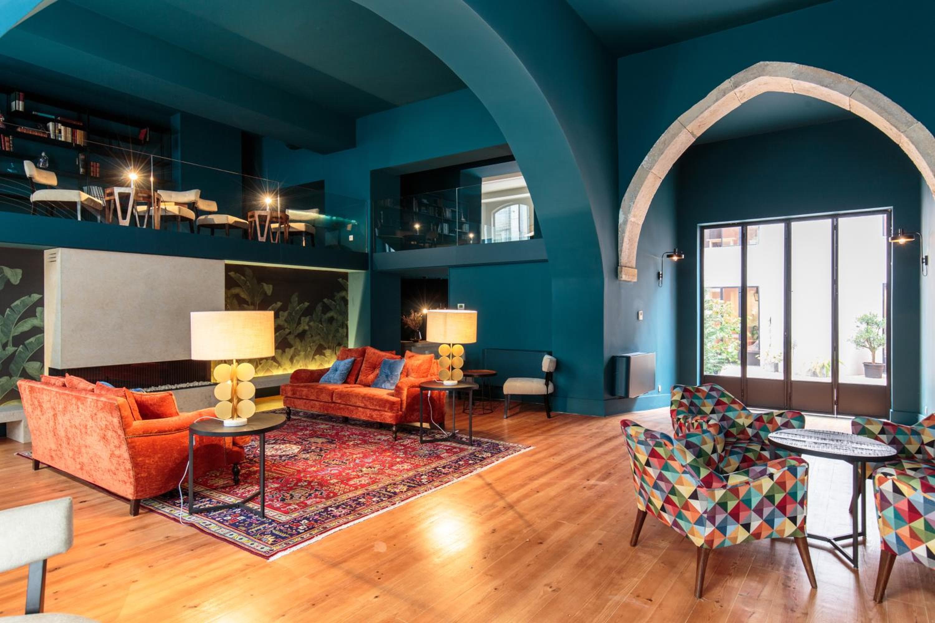 Dear Lisbon - Gallery House — 24