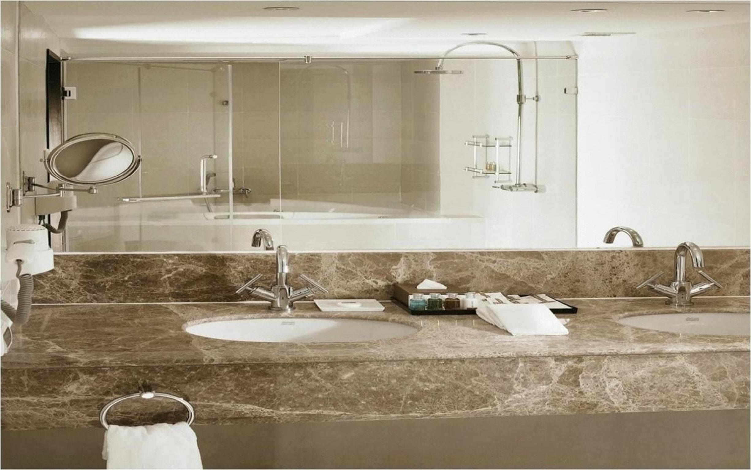 S15 Sukhumvit Hotel — 25