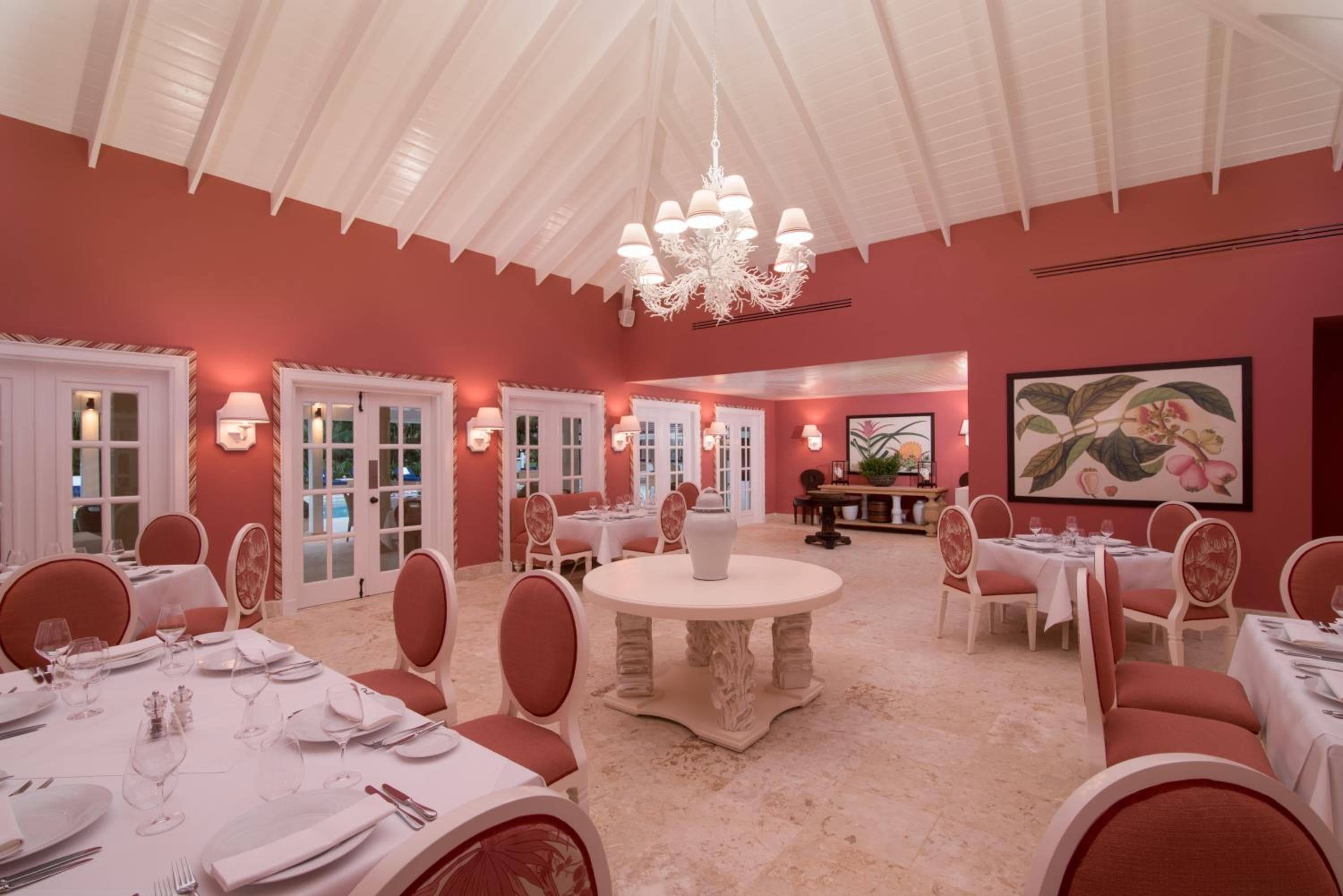Tortuga Bay — 24
