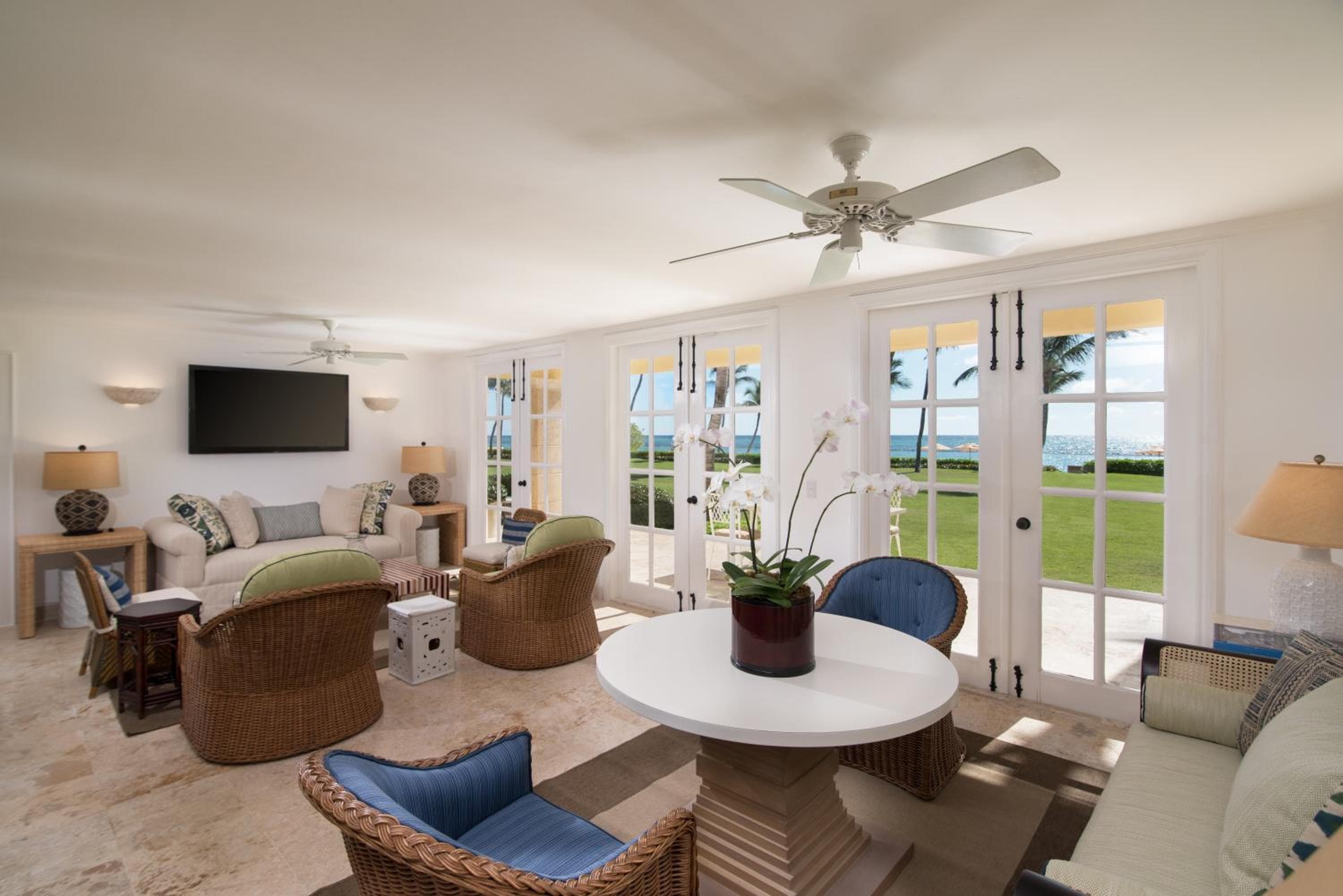 Tortuga Bay — 7