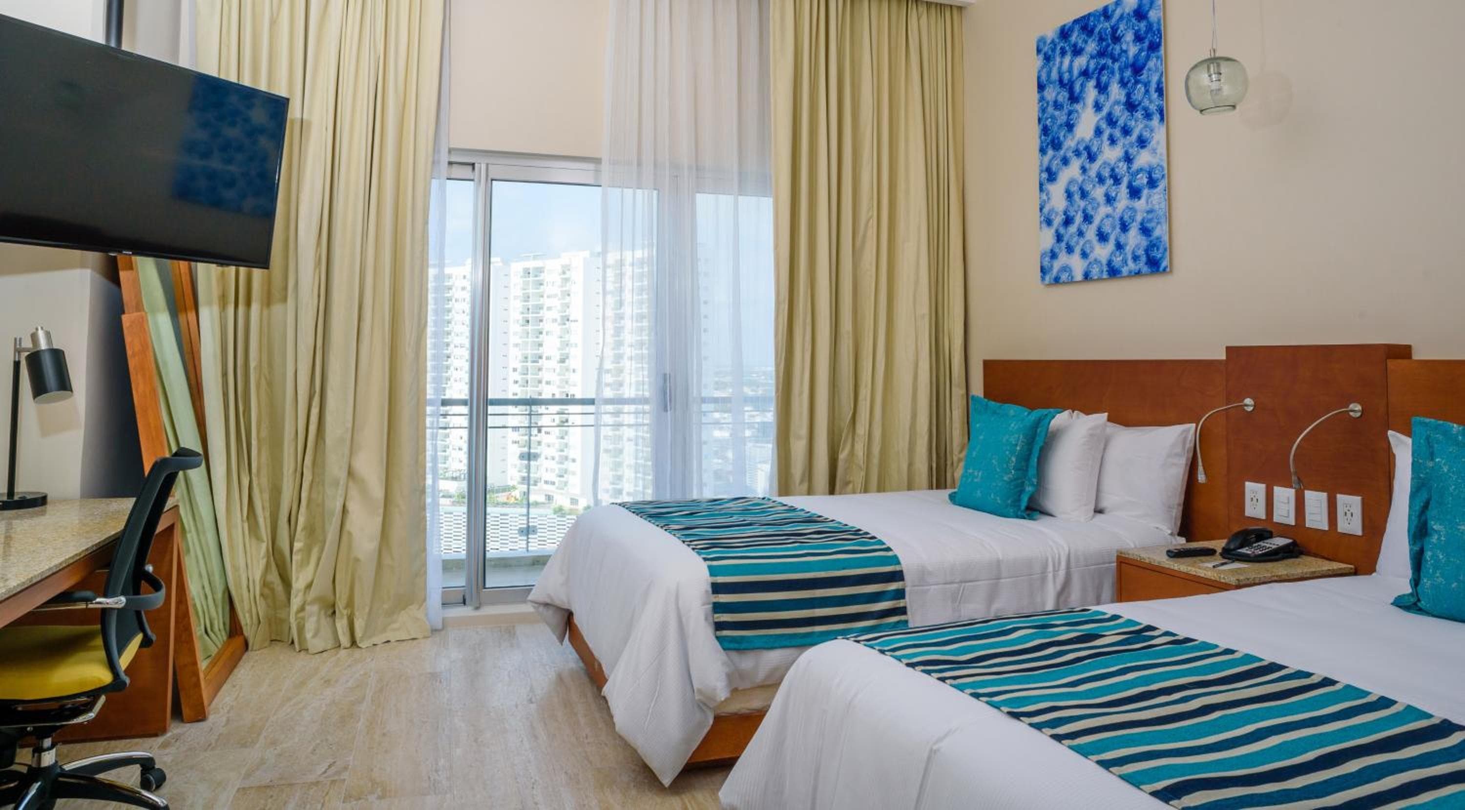 Krystal Urban Cancún & Club de Playa — 9
