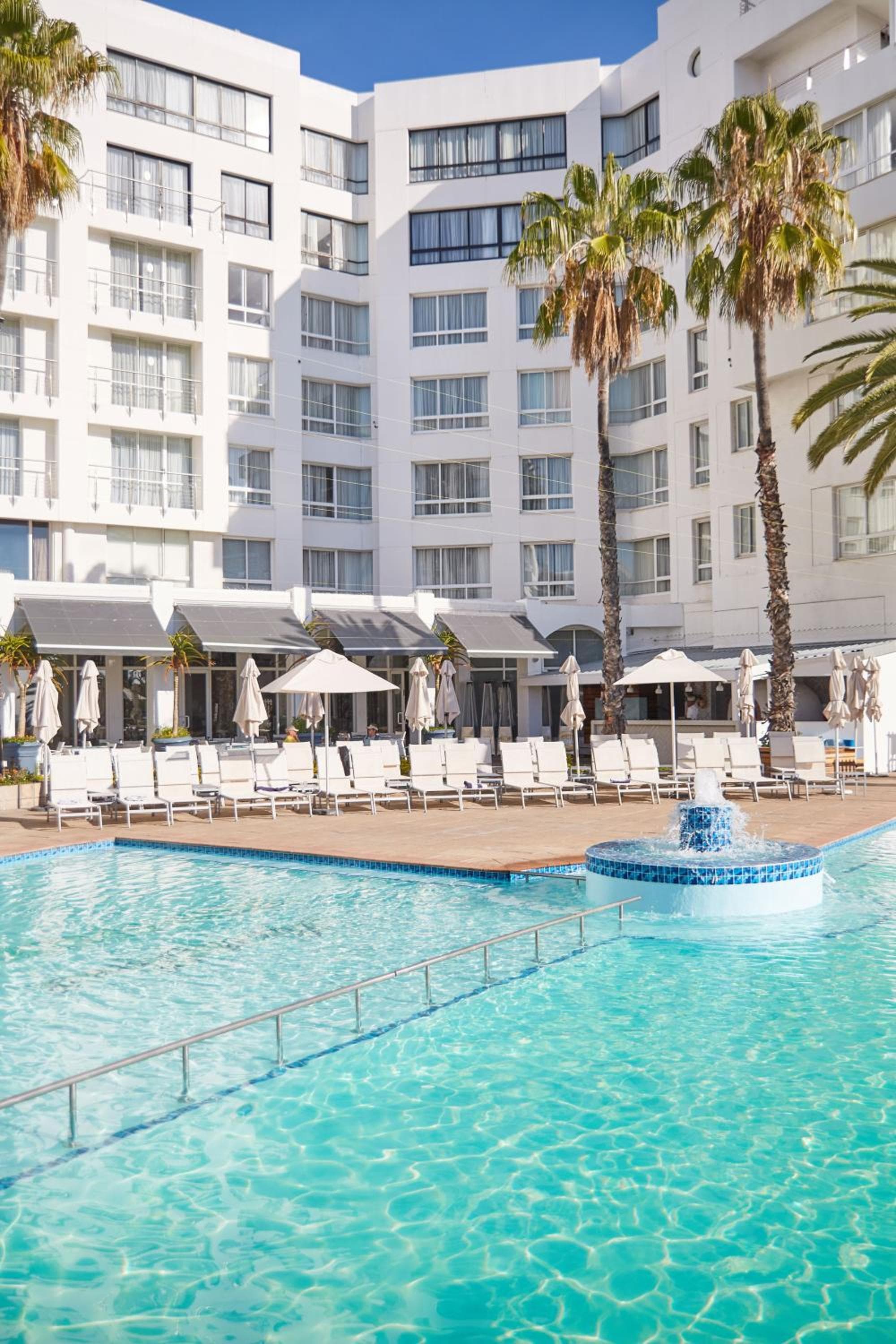 President Hotel hotel, 4 Alexander Road, Bantry Bay, Cape Town, South Africa — photo 112