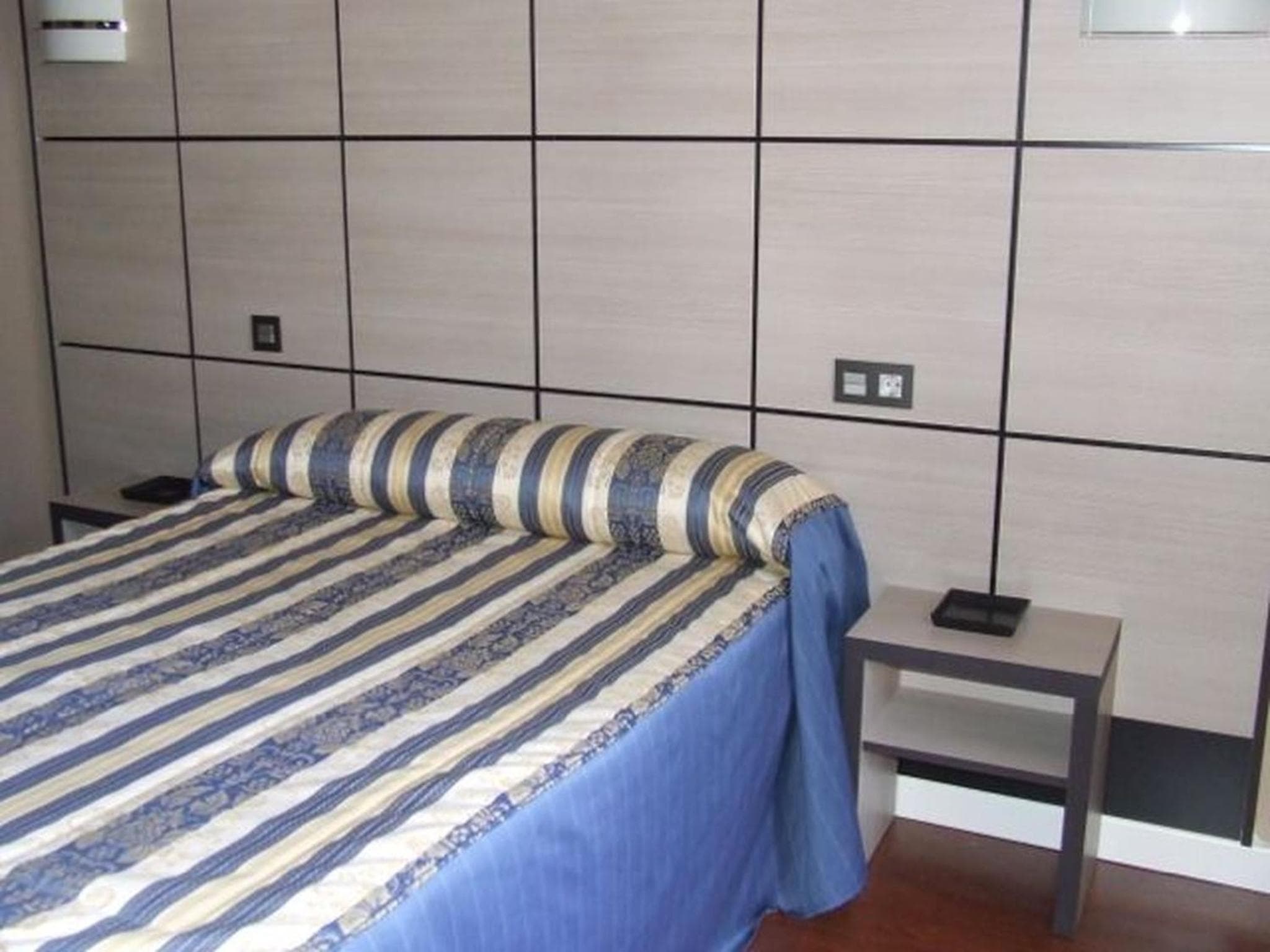 Hostal Larios — 17