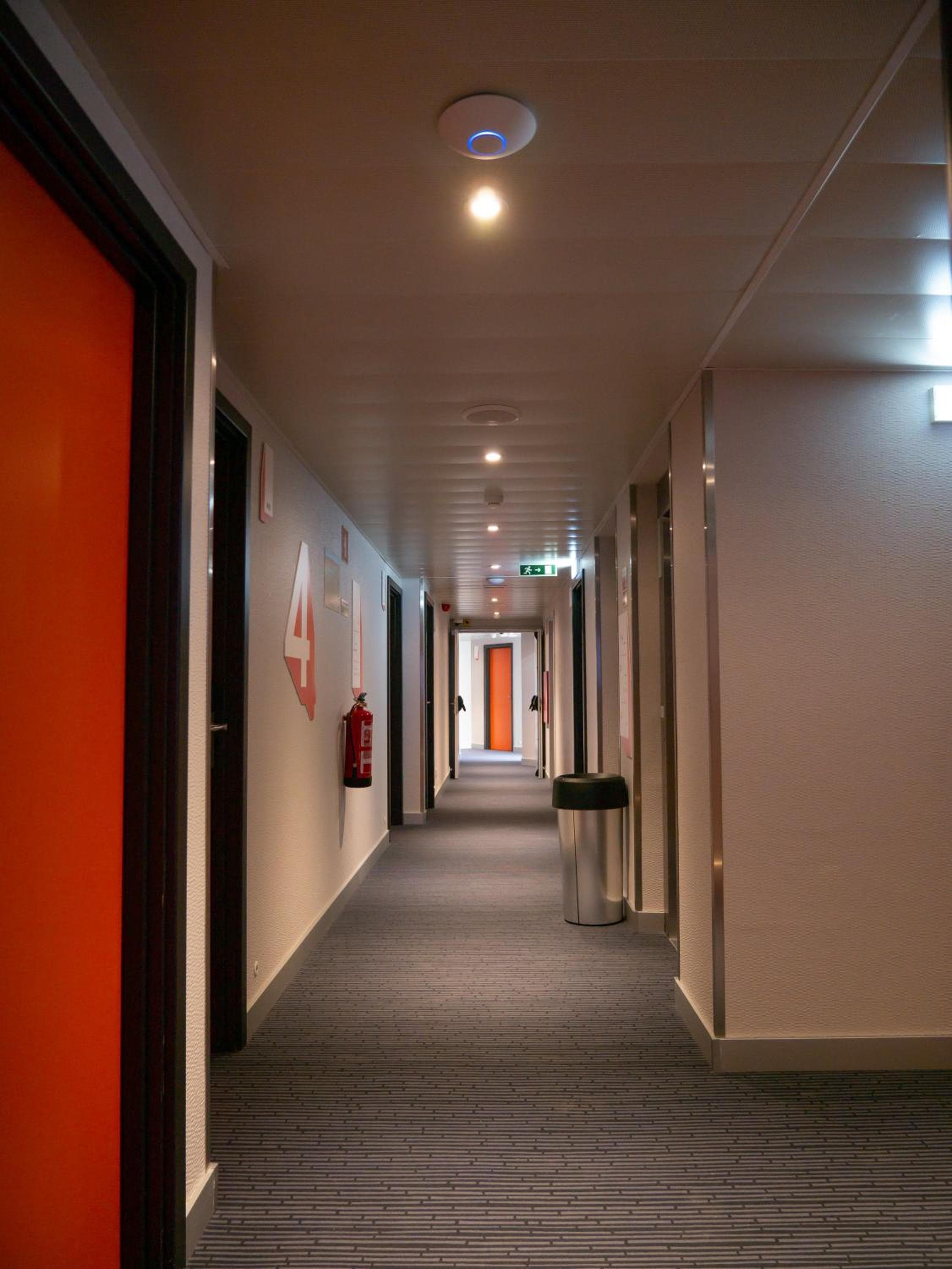 easyHotel Lisboa — 13