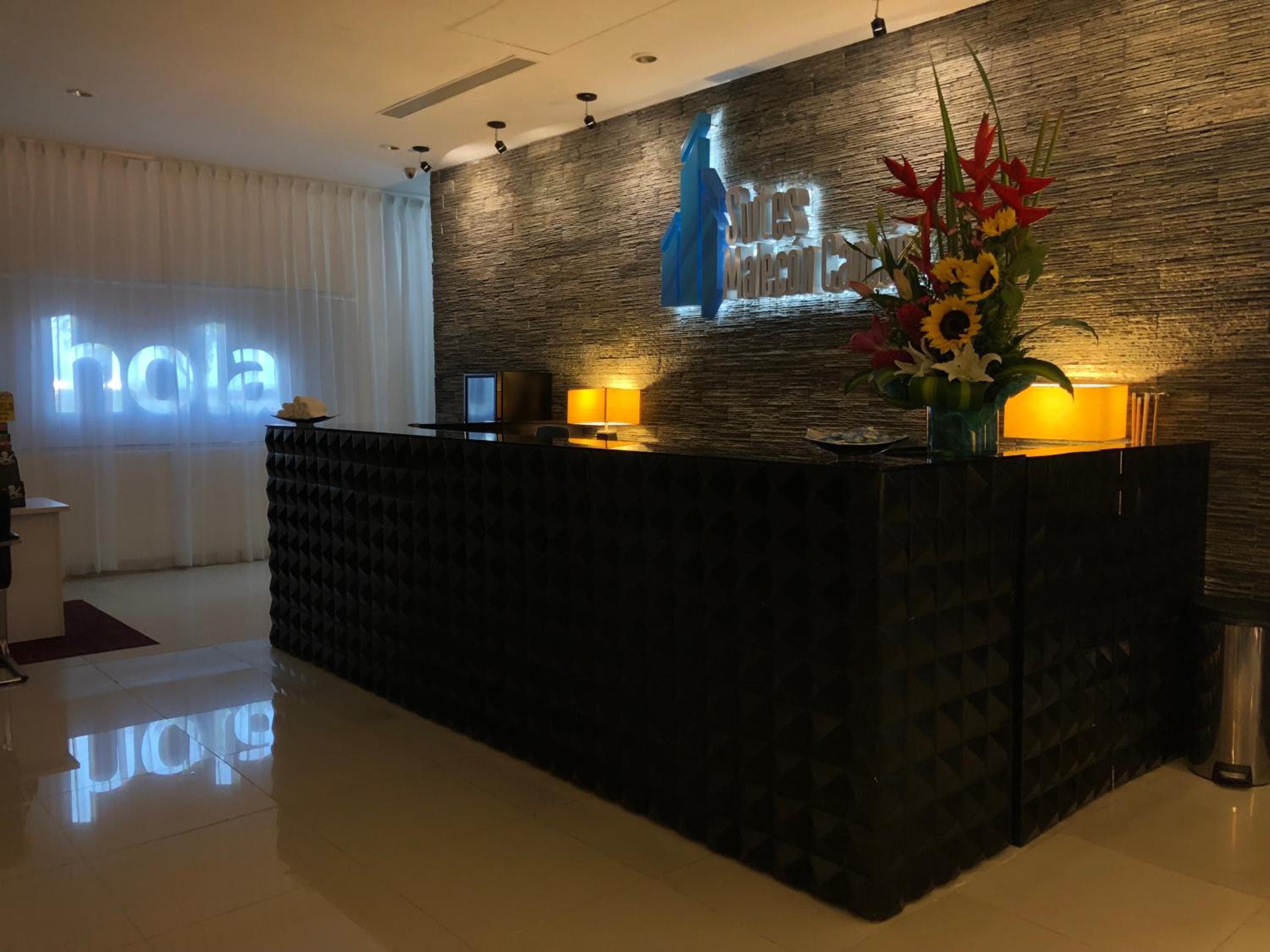 Suites Malecon Cancun — 9
