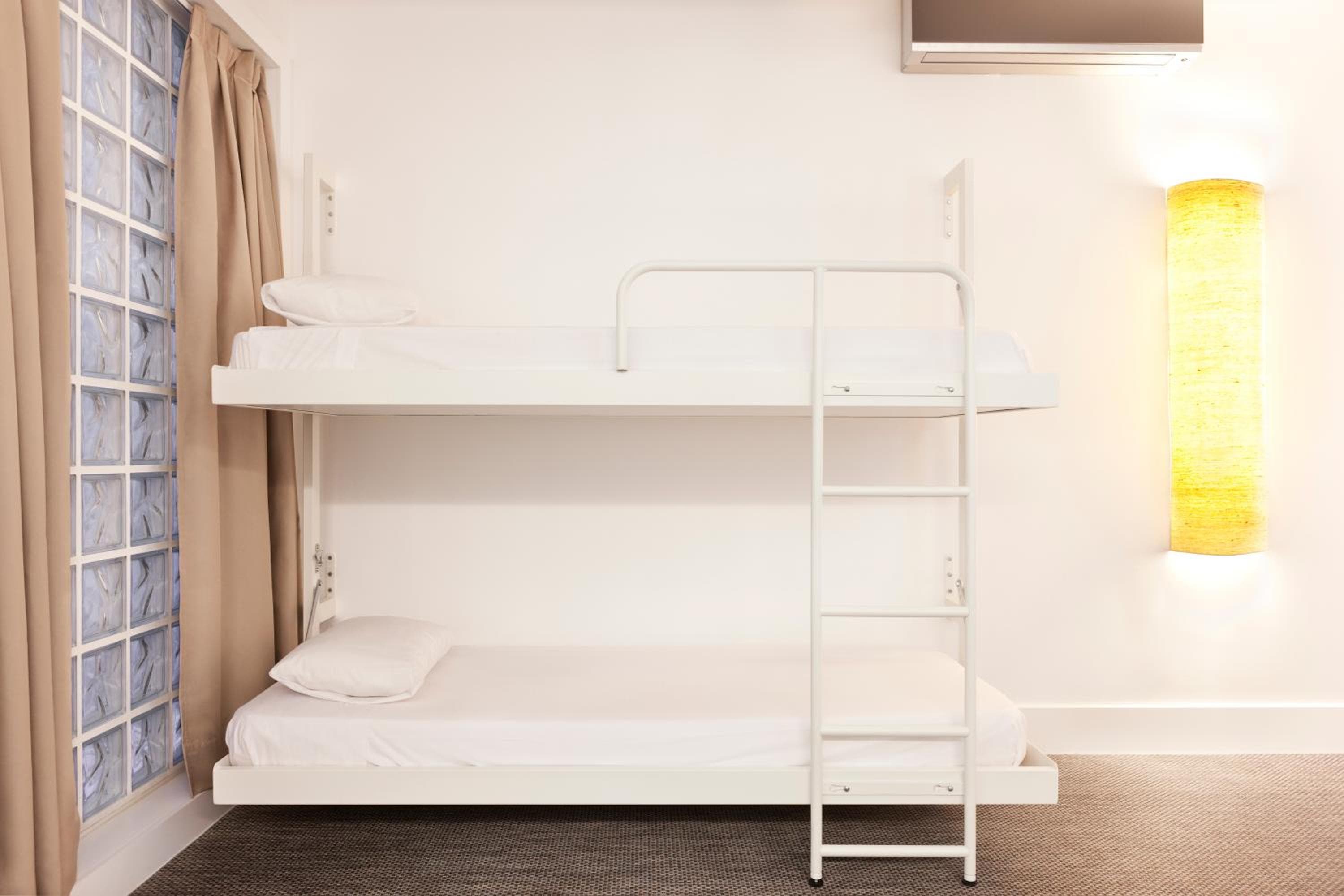 Artrip Hotel — 2