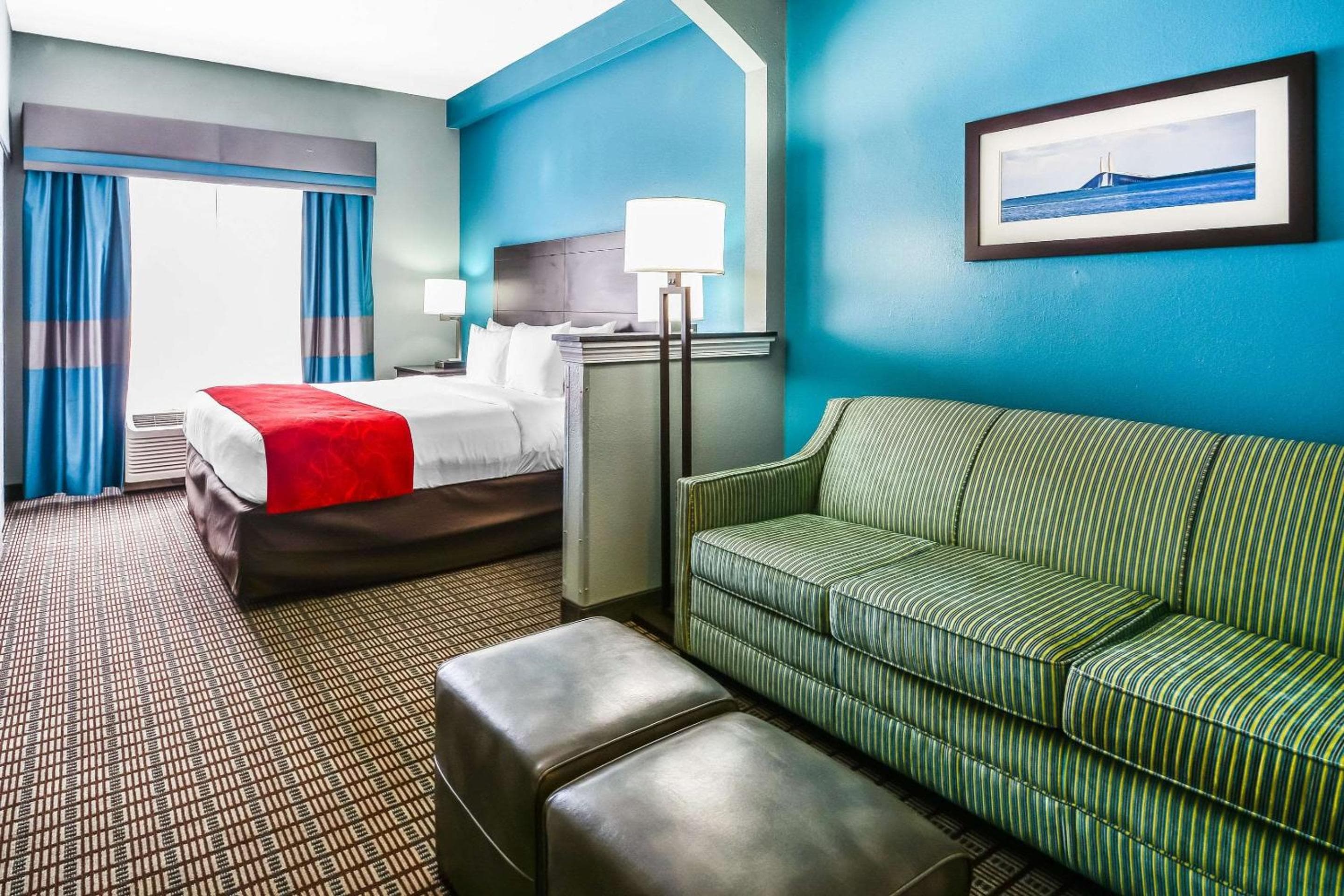 Comfort Suites Tampa - Brandon — 25