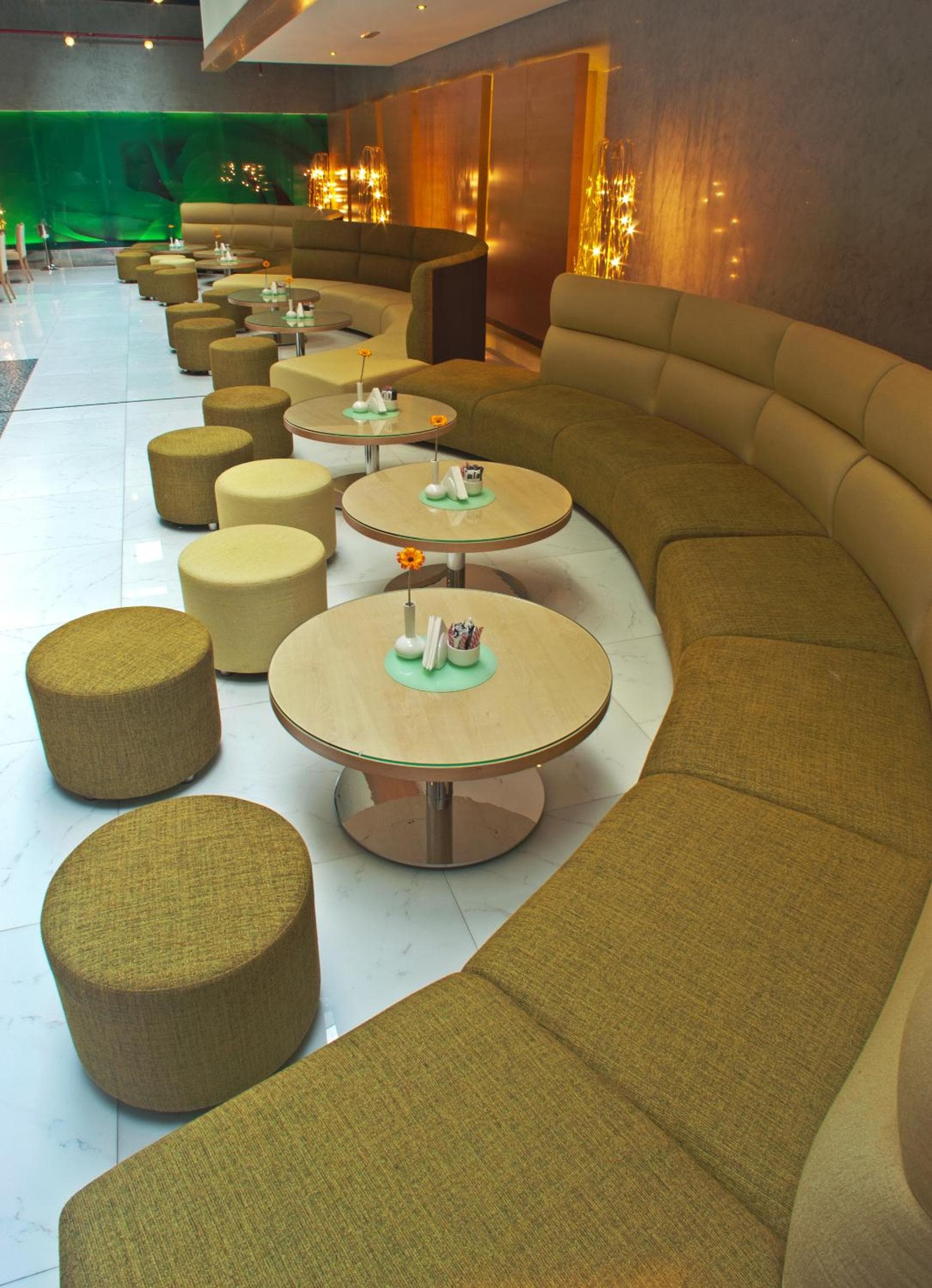 Al Khoory Executive Hotel, Al Wasl — 5