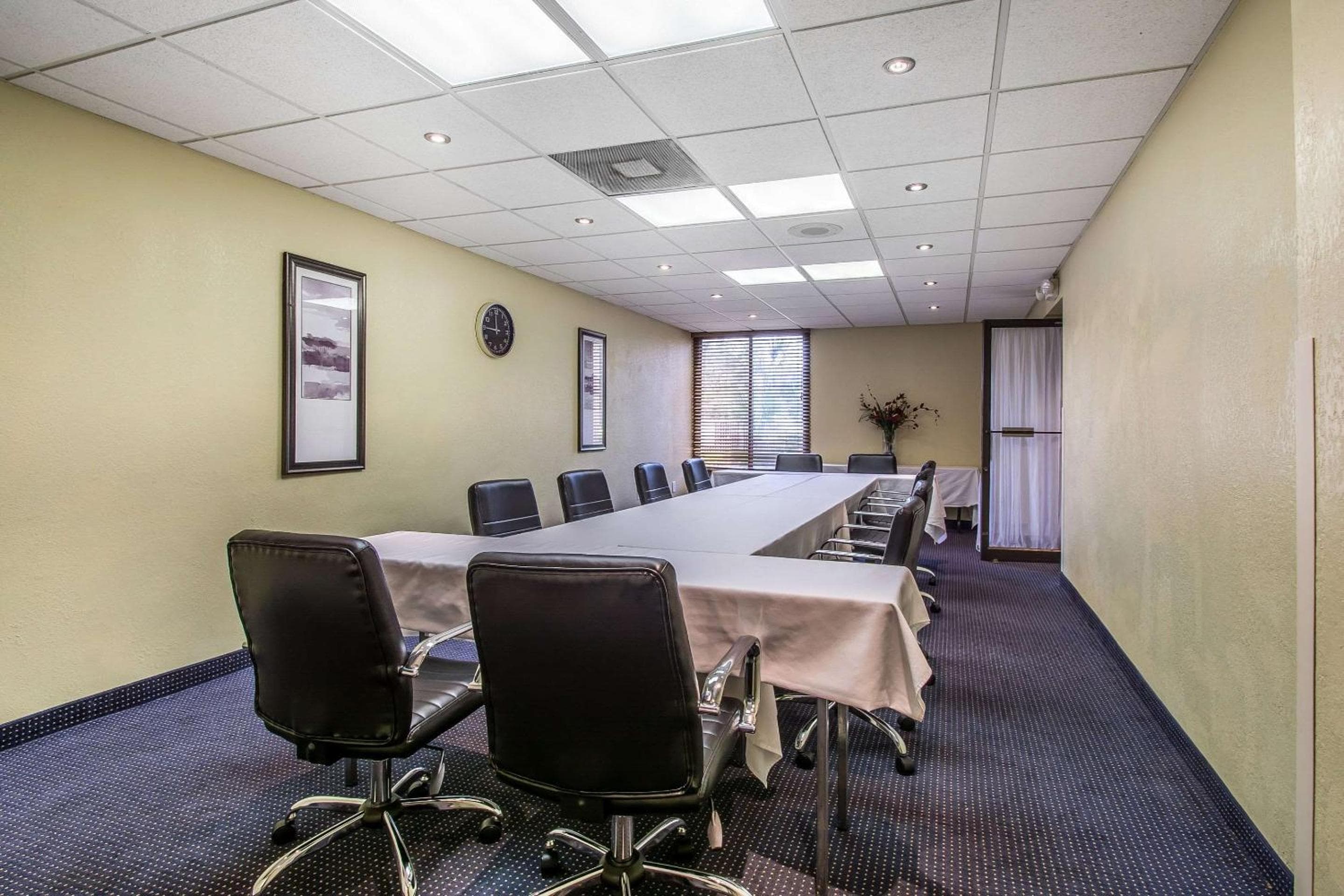 Comfort Inn & Suites Kissimmee by the Parks — 20