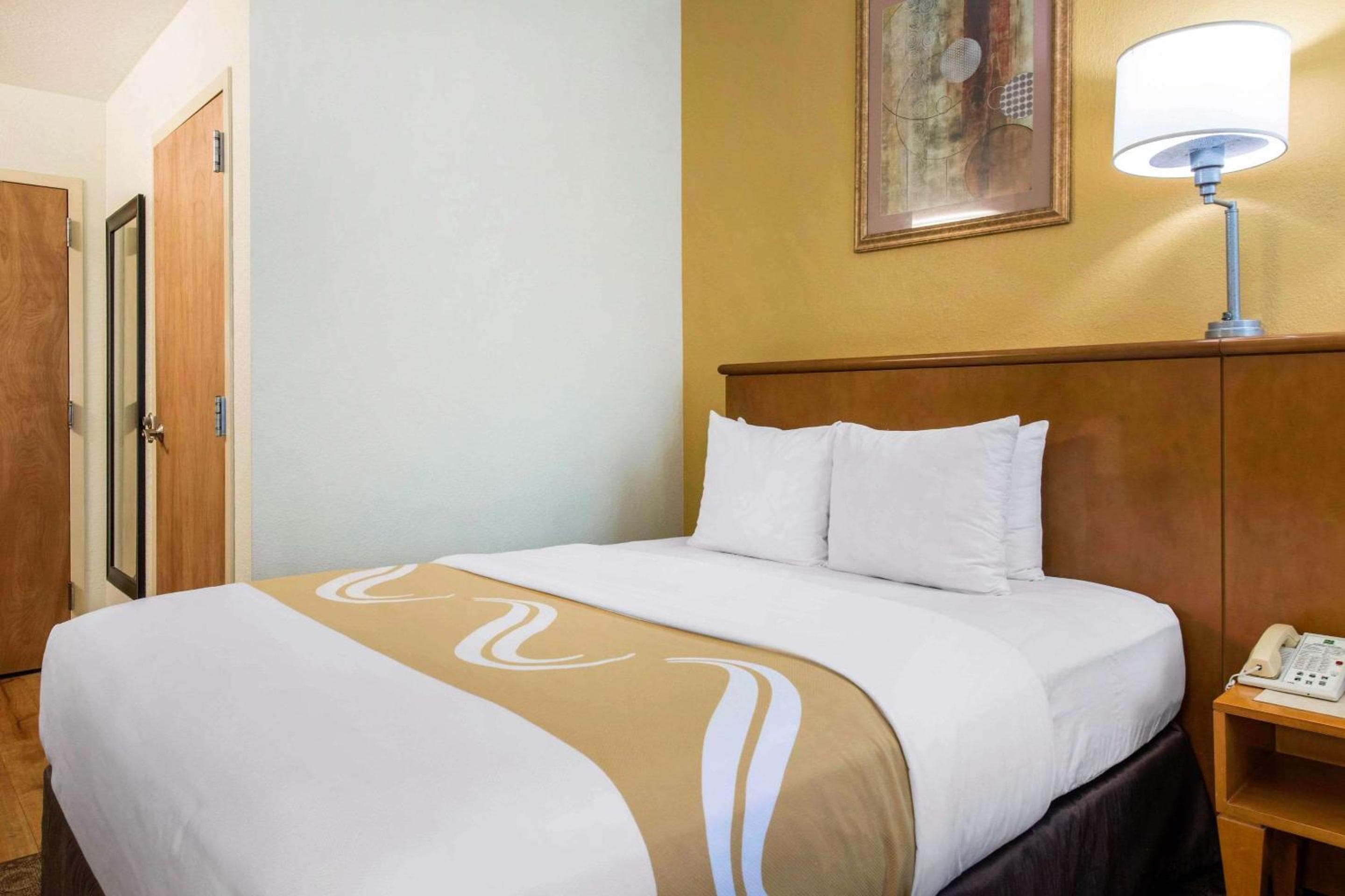Quality Inn & Suites cerca de los parques temáticos — 6